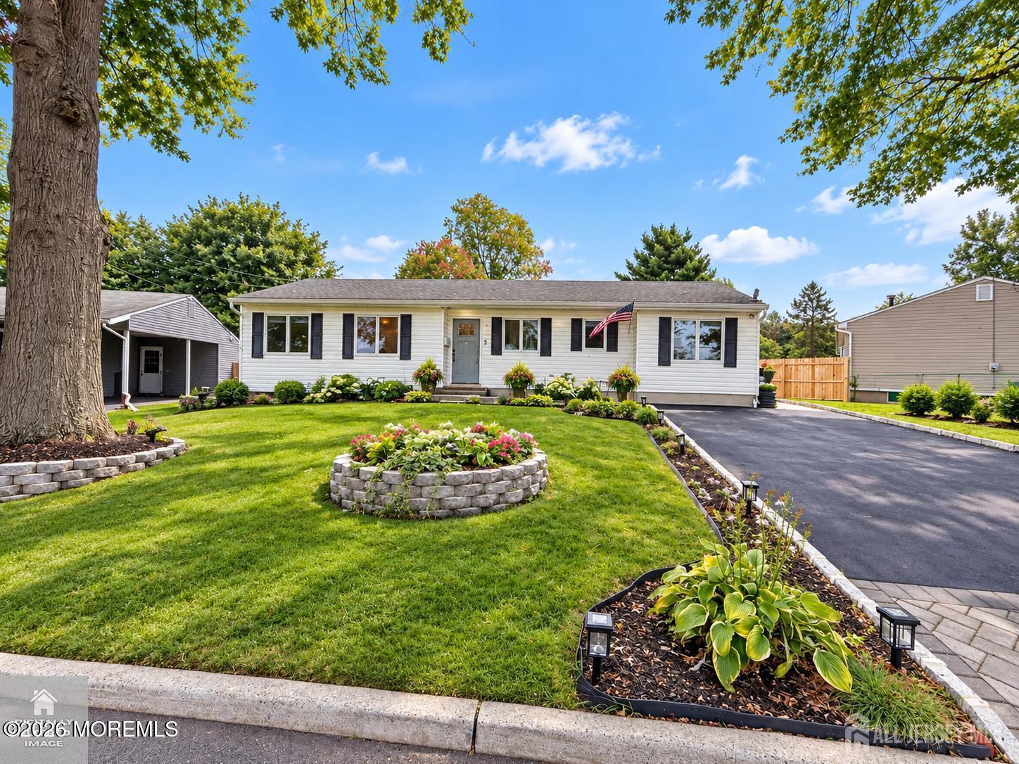 3 Cornell Road — photo