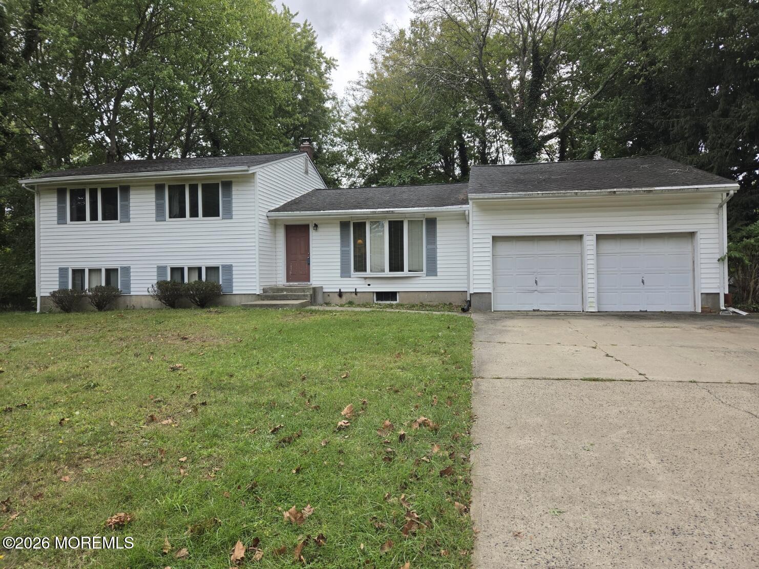 68 Willow Road — photo