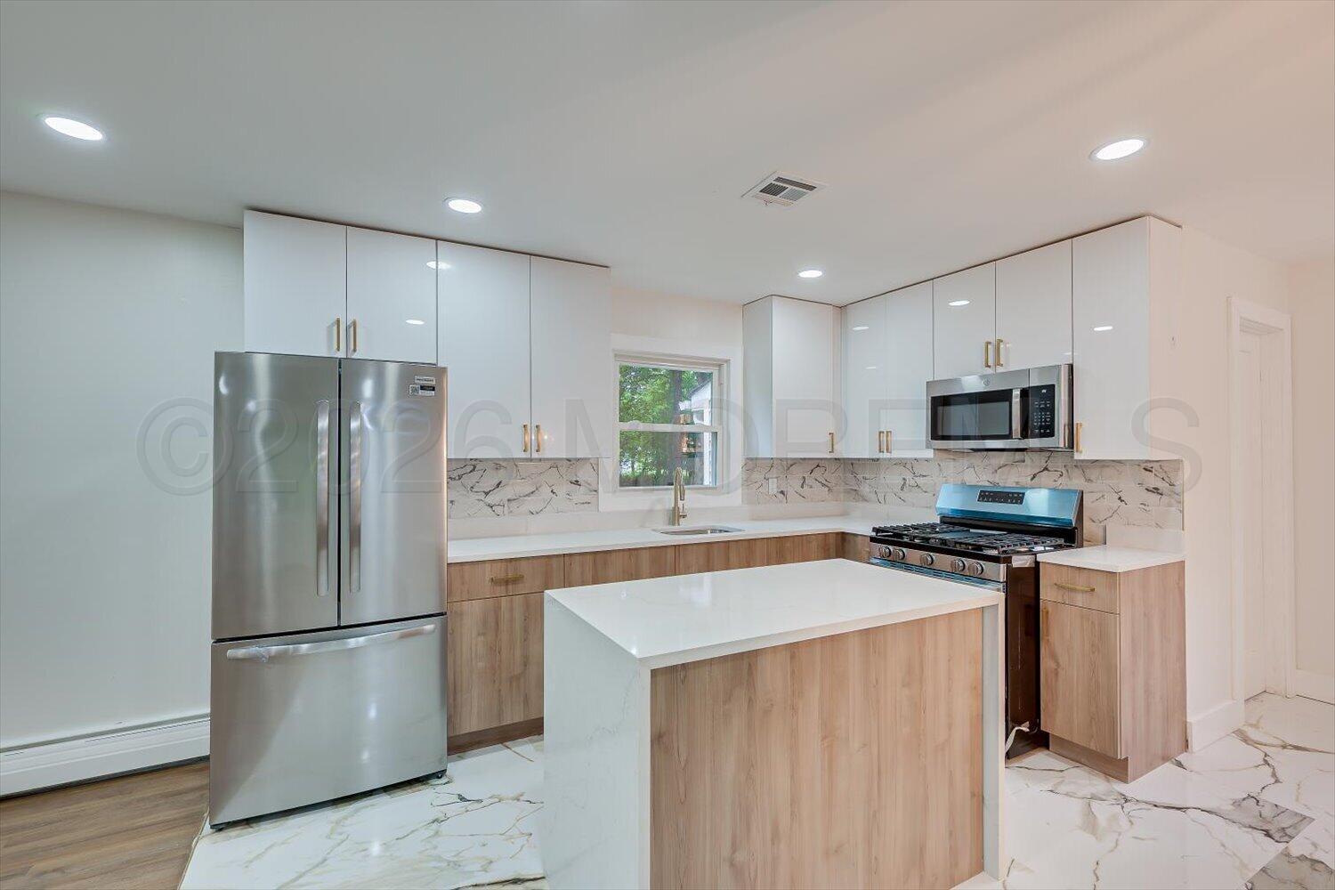 25 Woodbrook Drive — photo