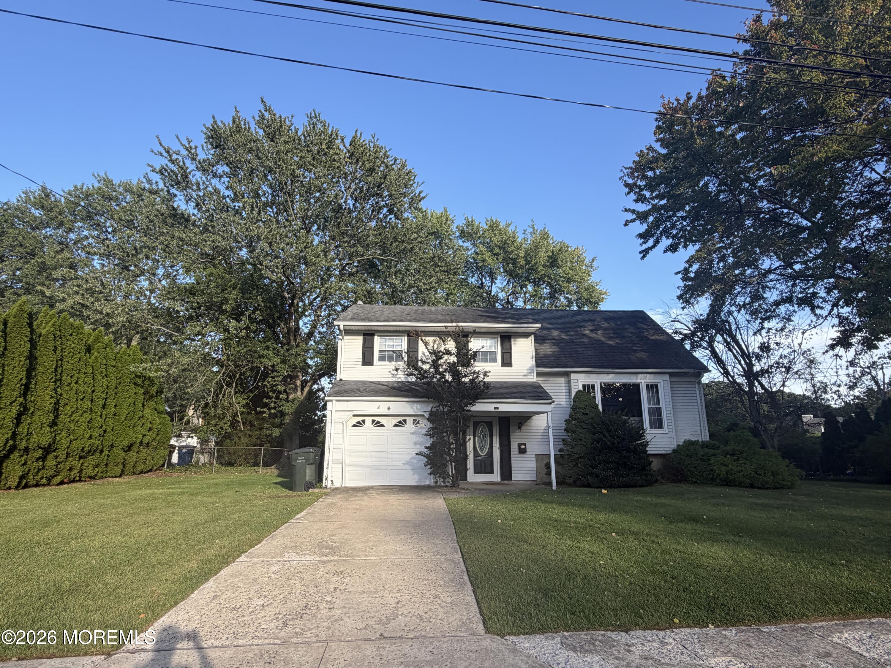 6 Roslyn Drive — photo