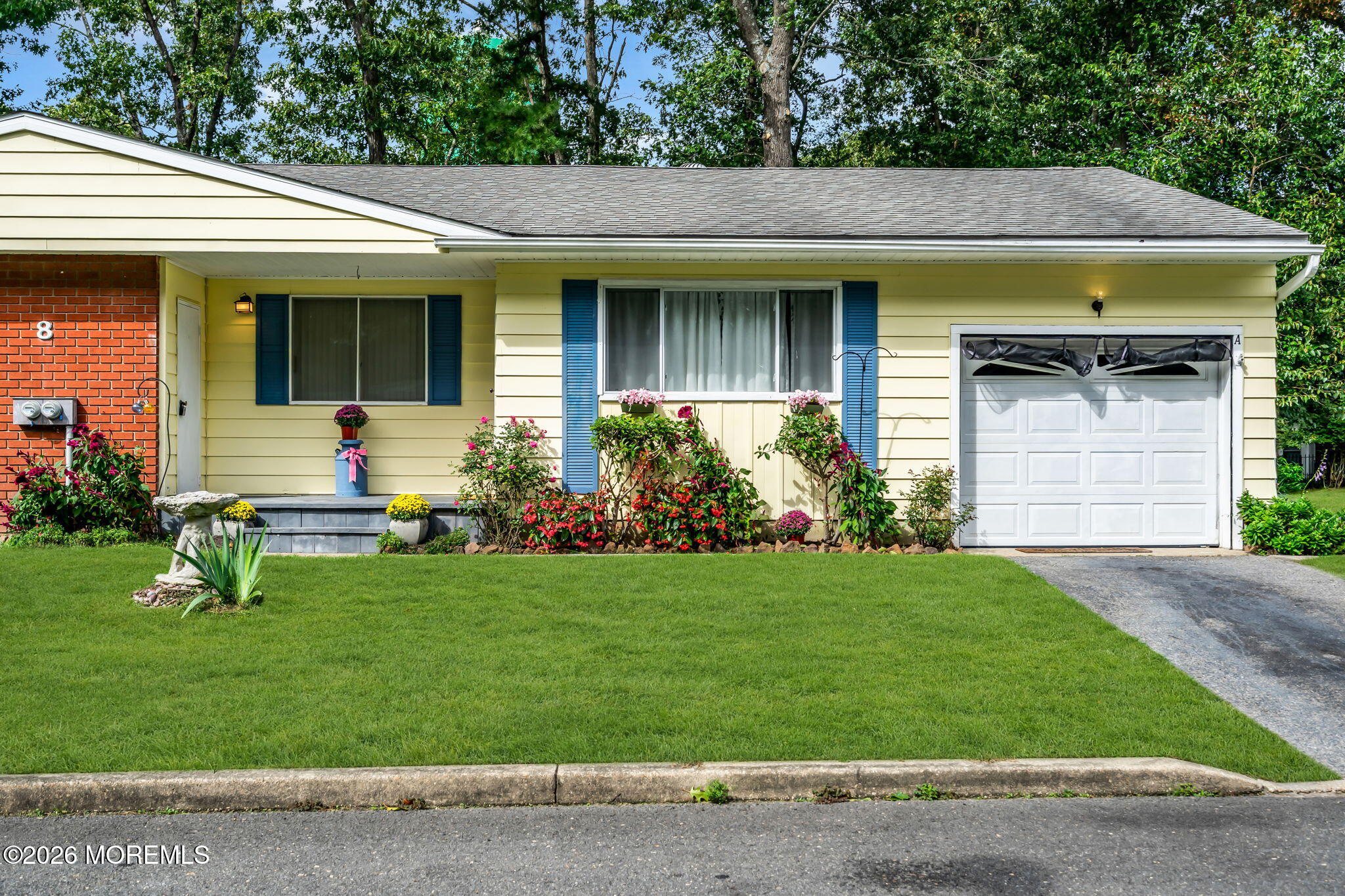 8 Oklahoma Way a — photo