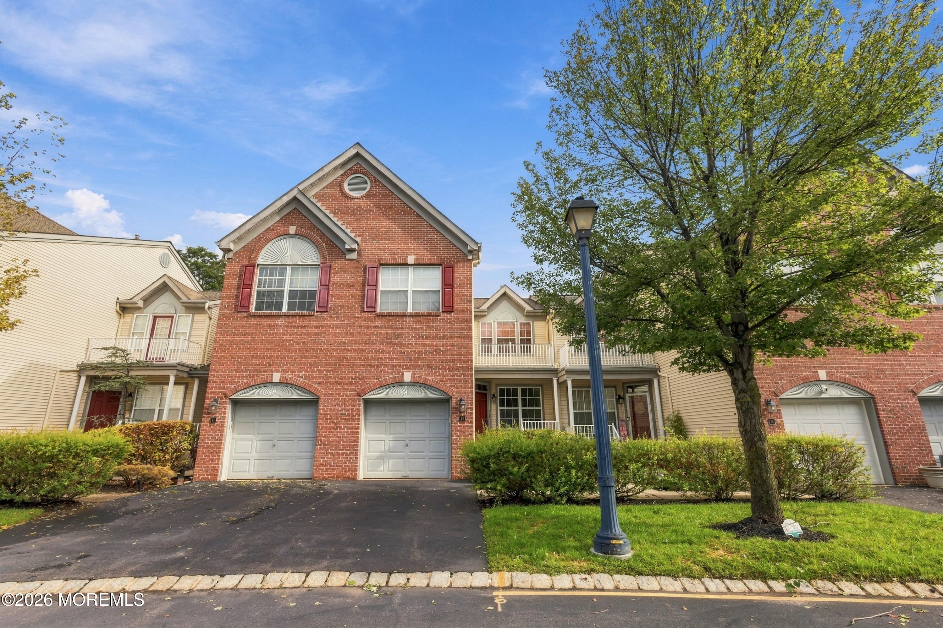 12 Persimmon Lane — photo