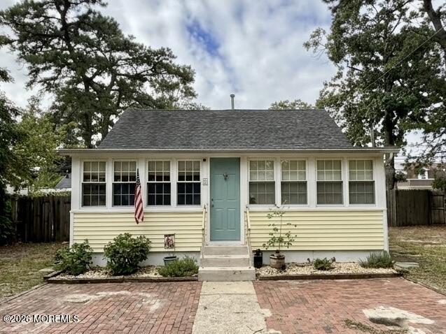 14 Sunset Road — photo