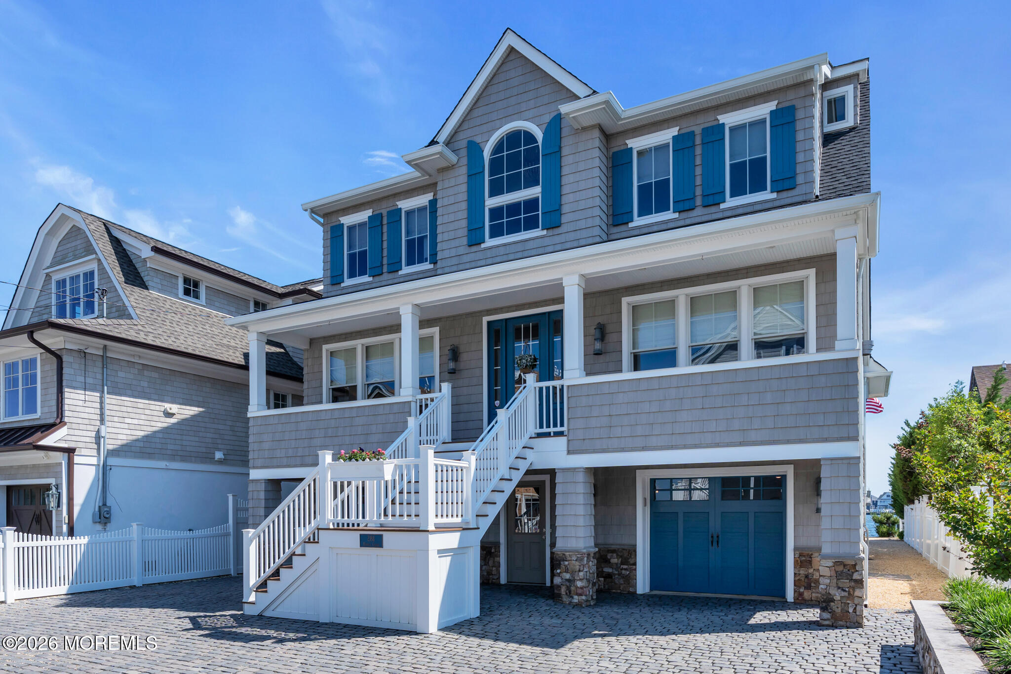 281 Harbor Court — photo