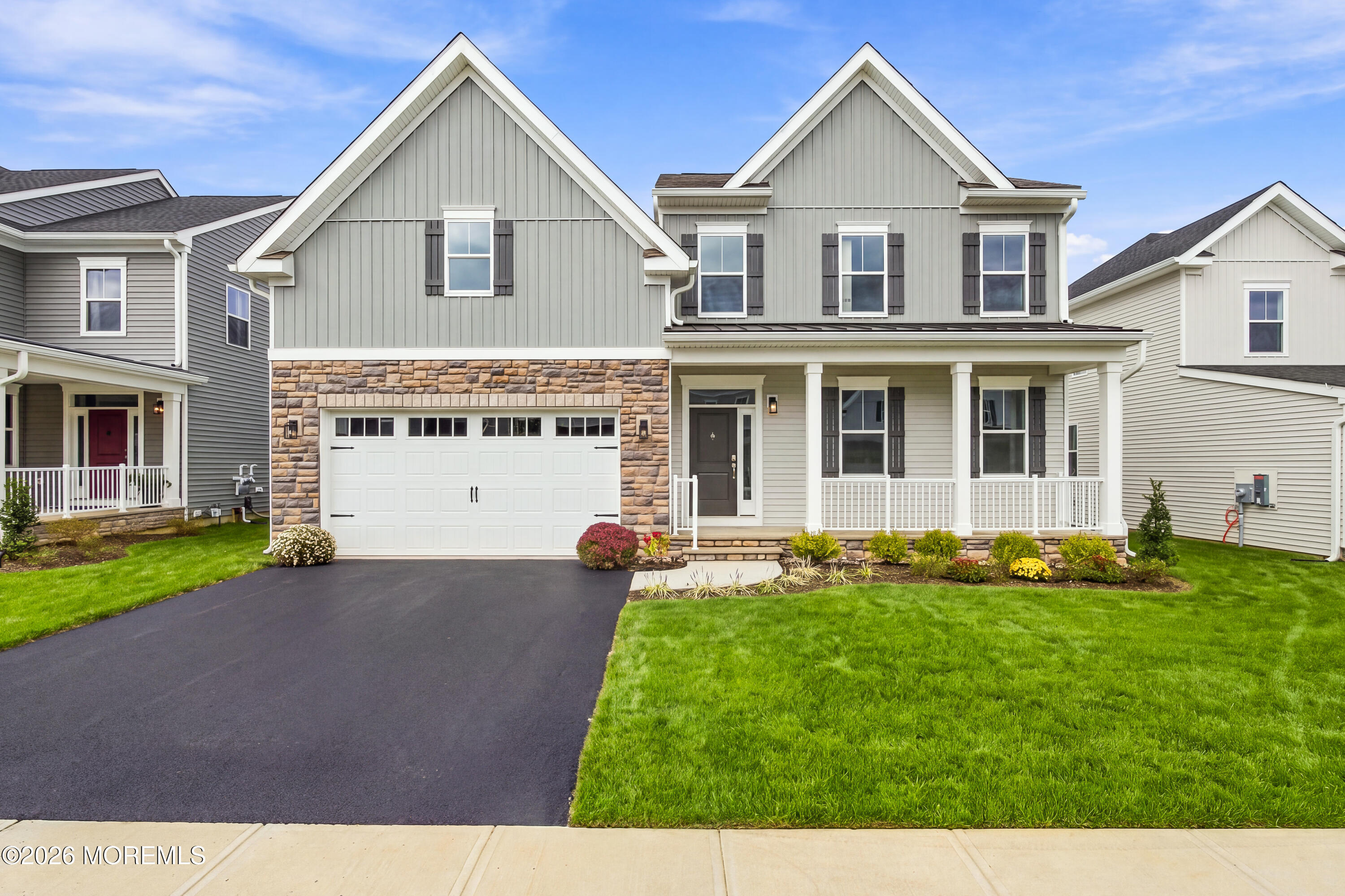 55 Mitchell Court — photo