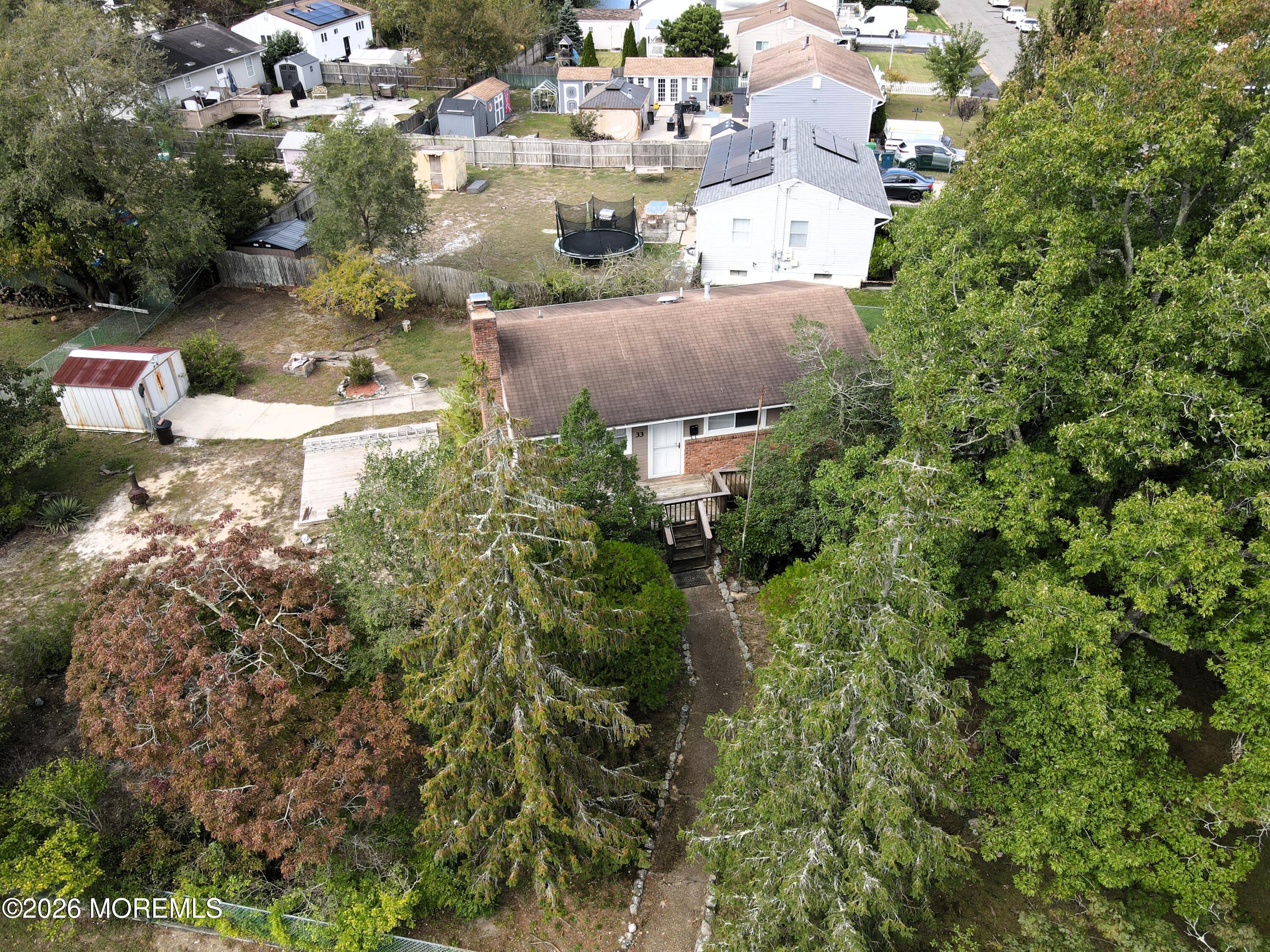 33 Bucknell Drive — photo