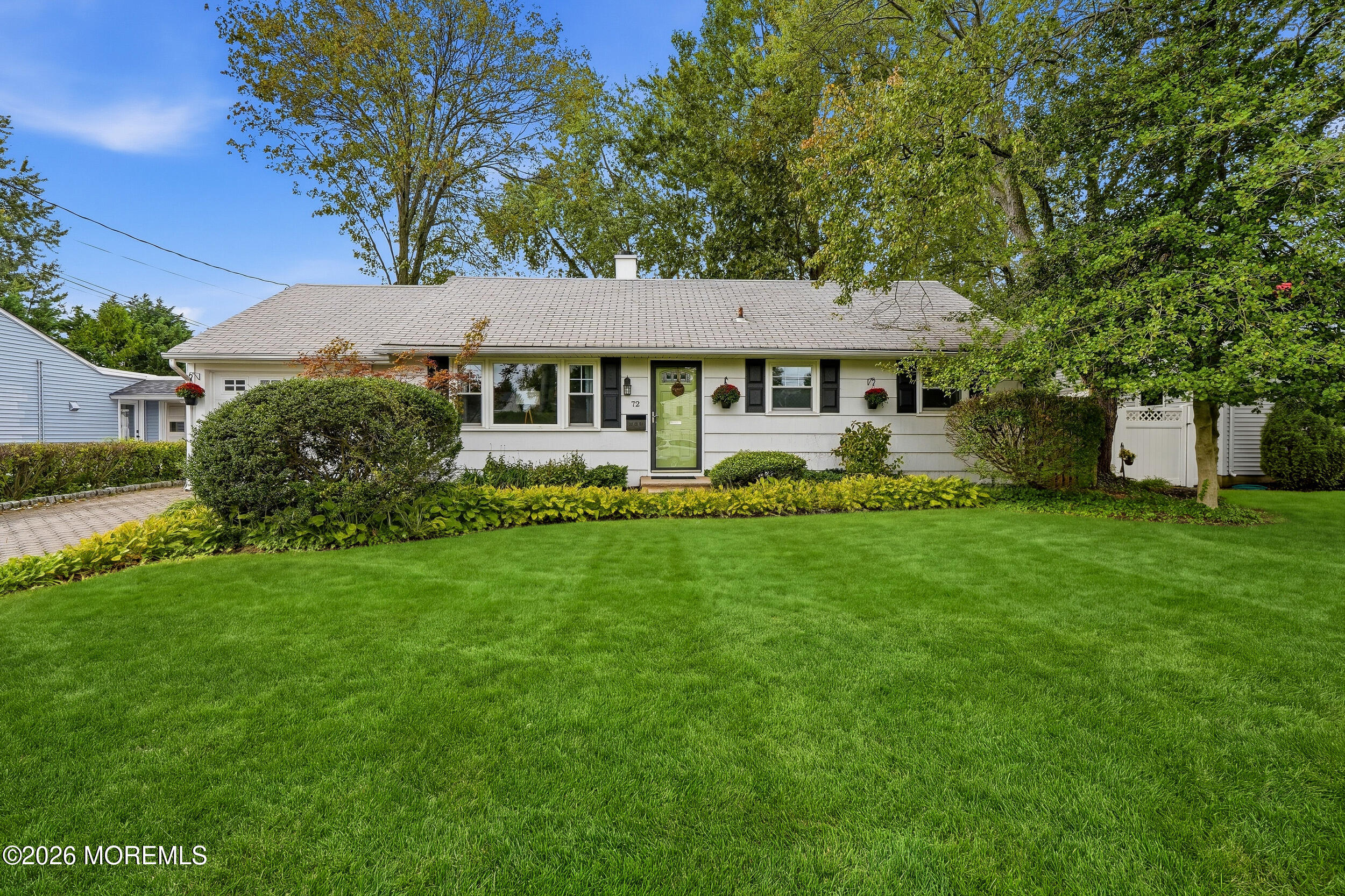 72 W Wilson Circle — photo