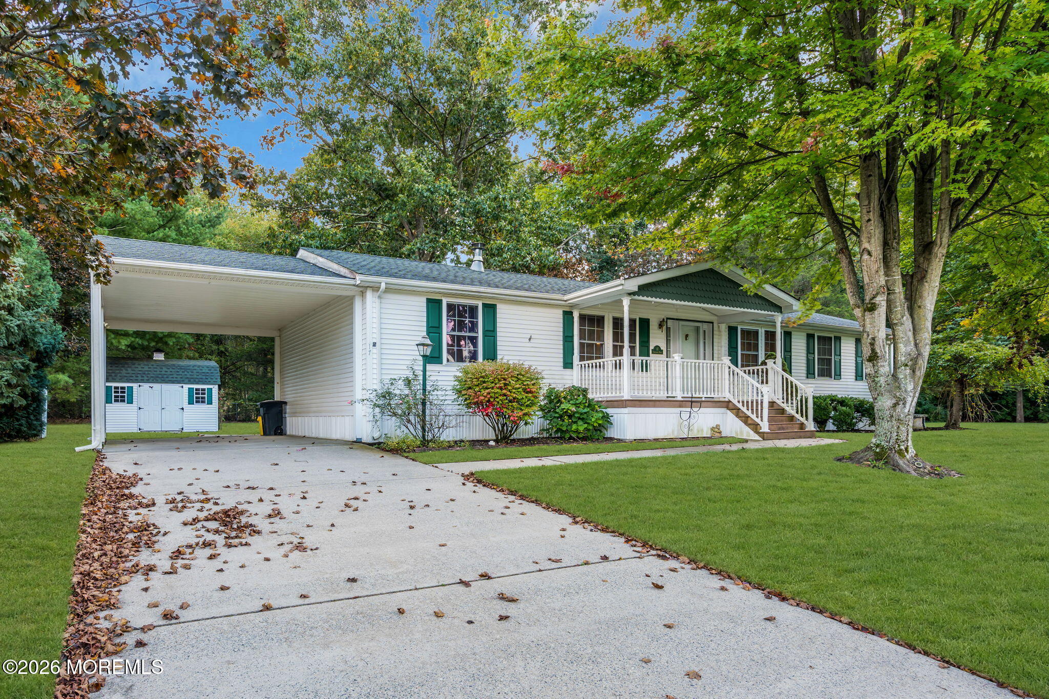 17 Tanglewood Drive — photo