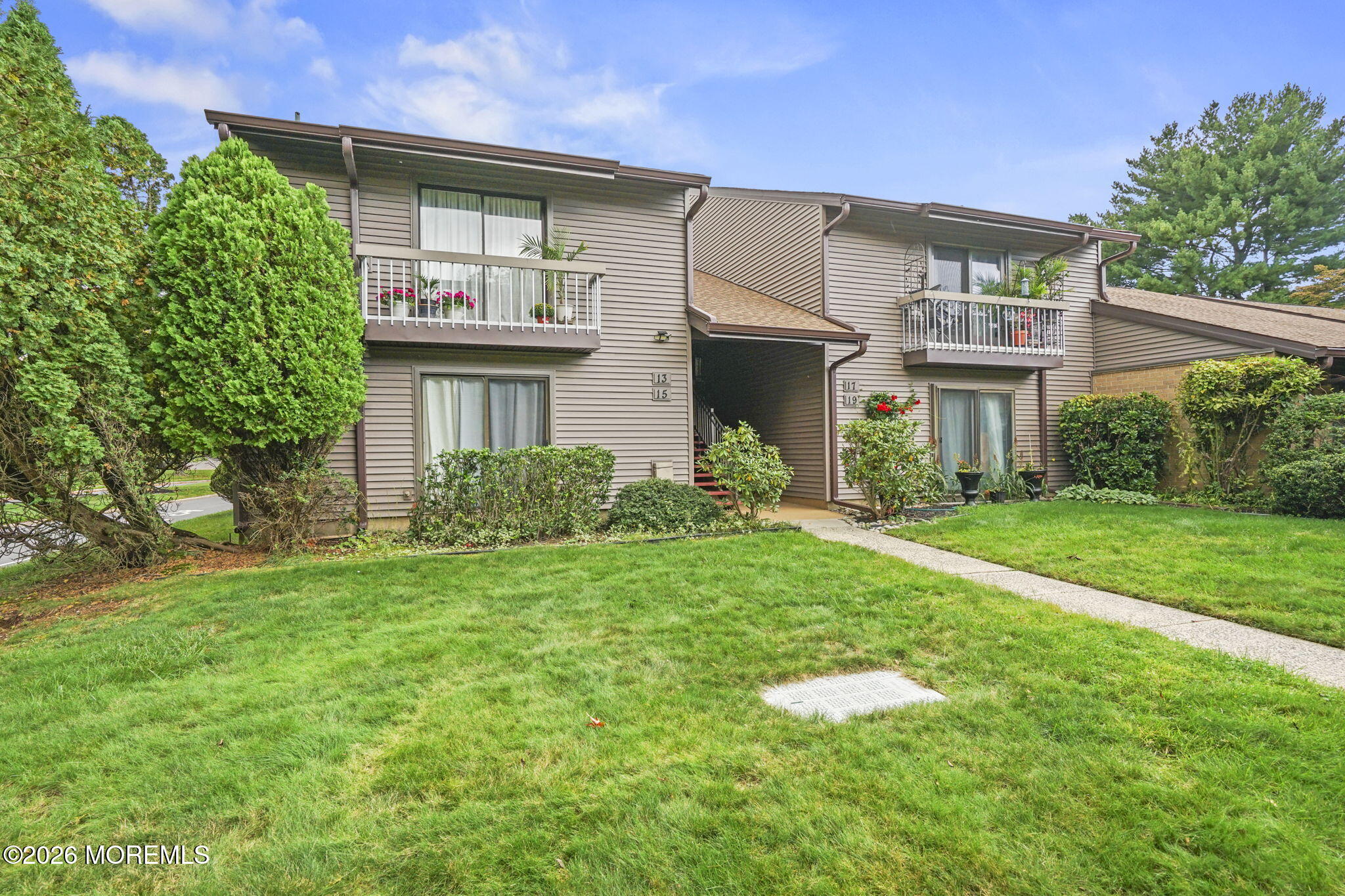 13 Claremont Court — photo