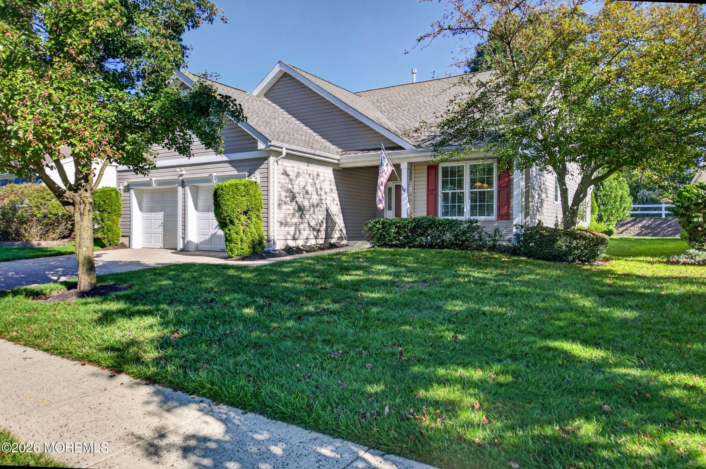 6 Doral Way — photo