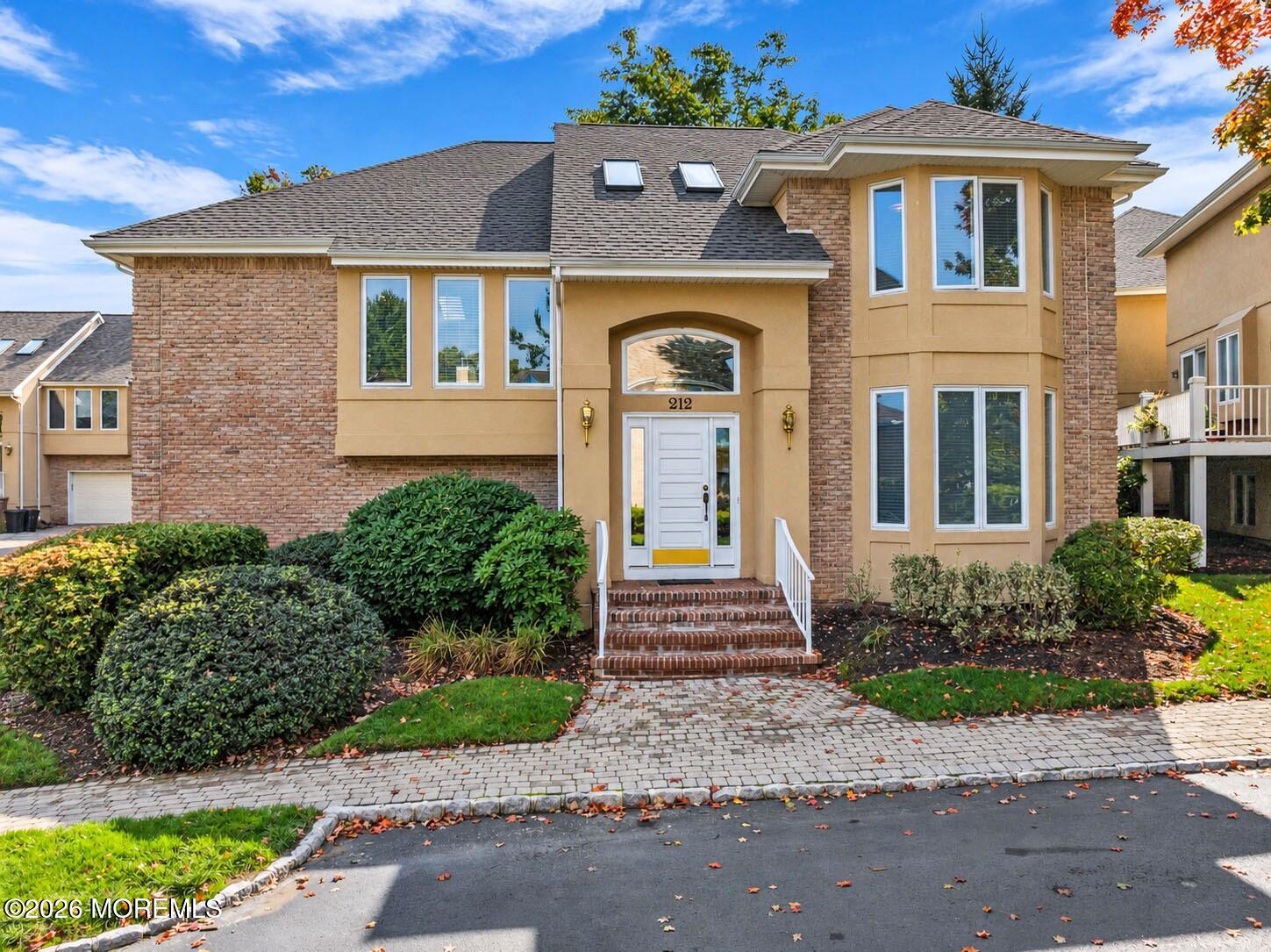212 Piper's Landing Court — photo