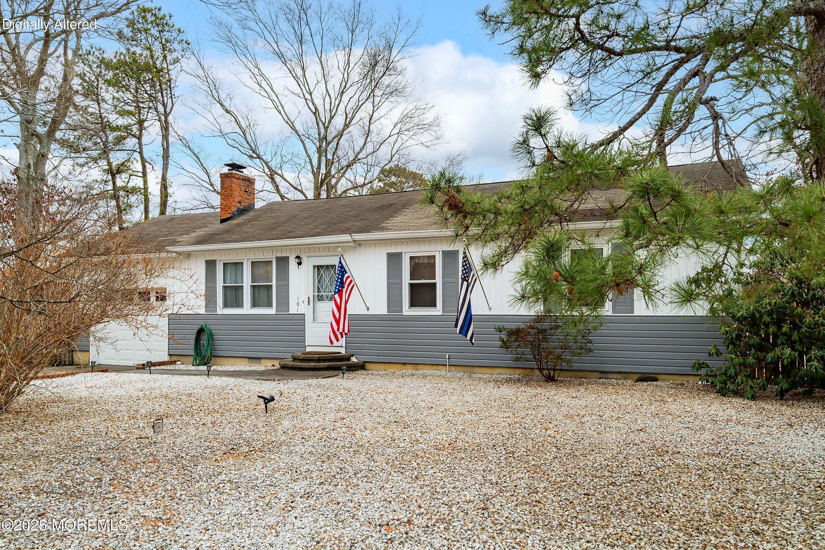 101 Stem Road — photo