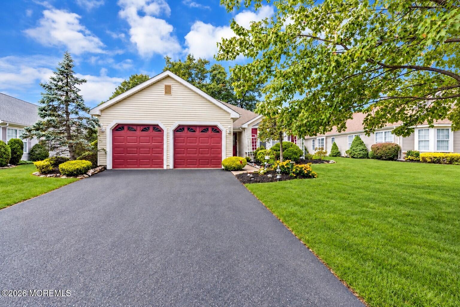 87 Skyline Drive — photo