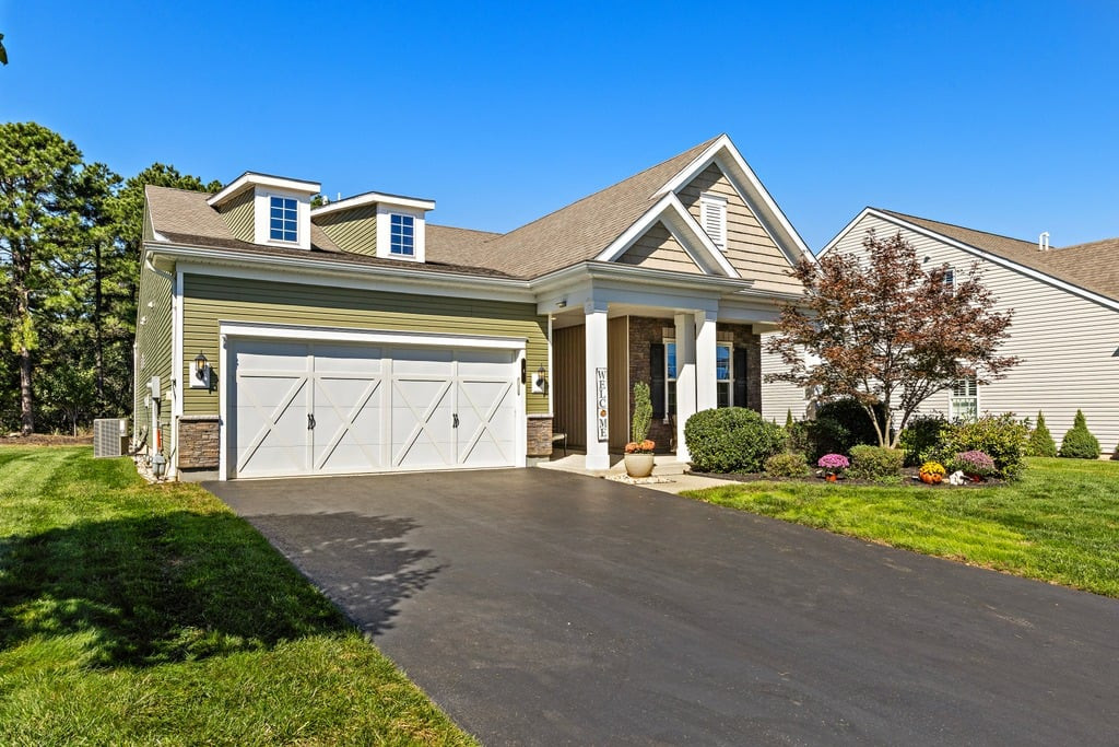Home in Manchester, NJ 08759 — photo 2