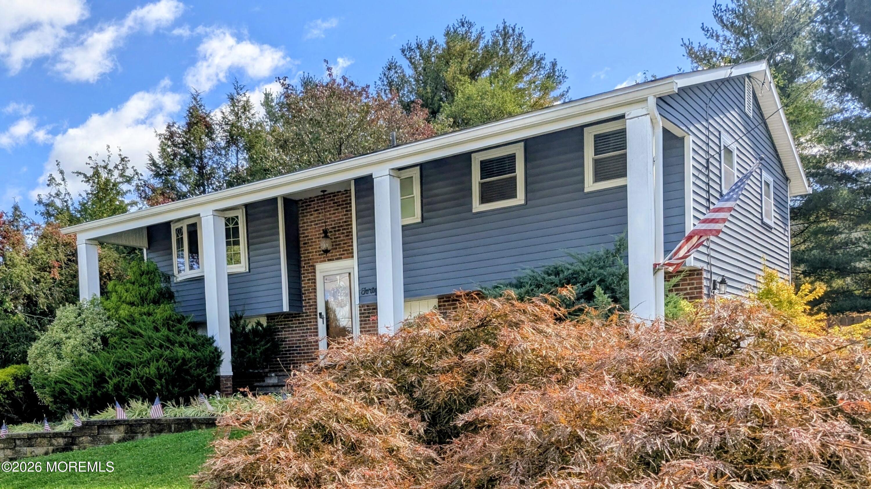 44 E Connecticut — photo