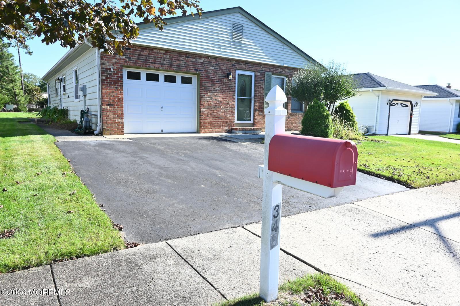 348 Costa Mesa Drive — photo