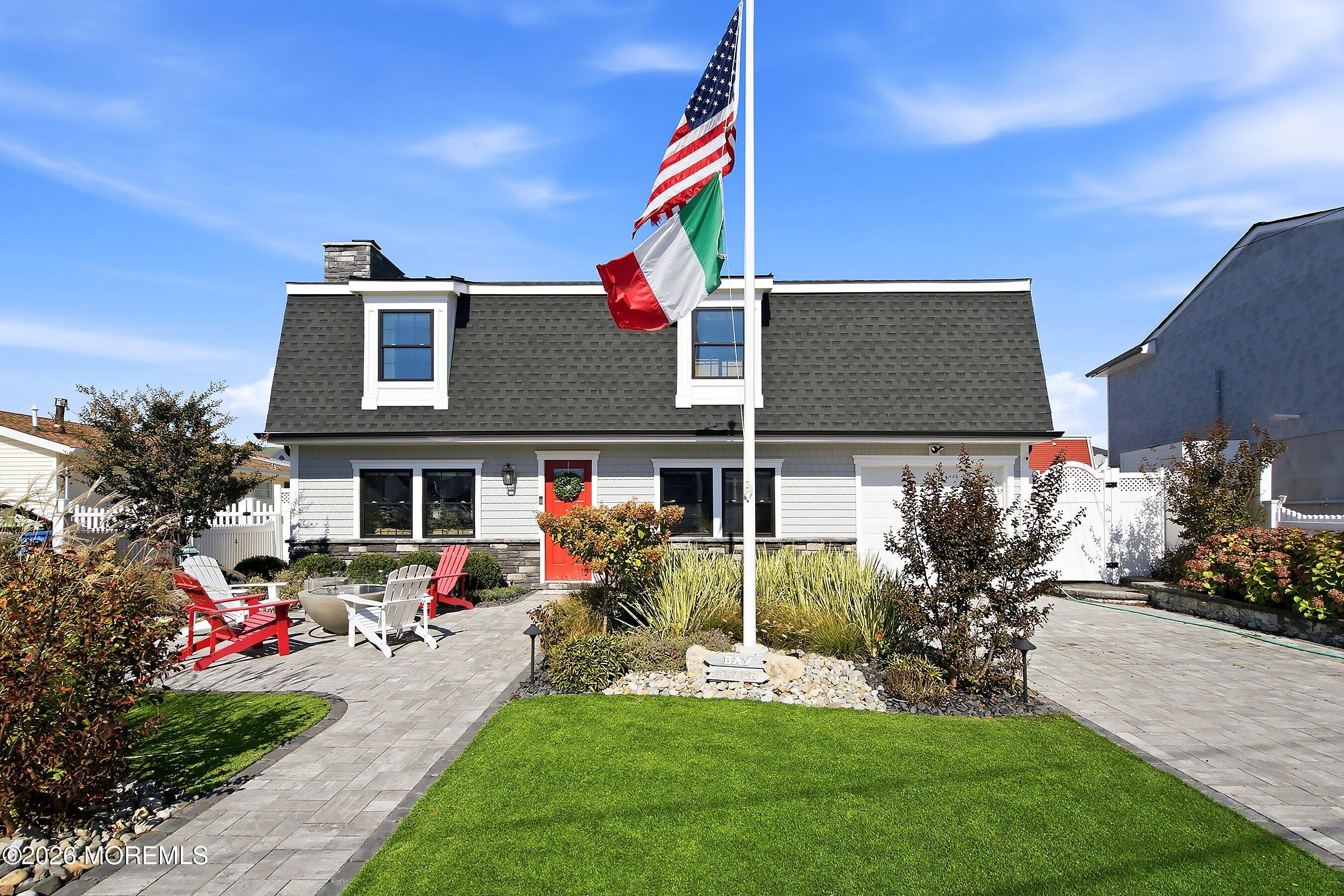 456 Marathon Court — photo