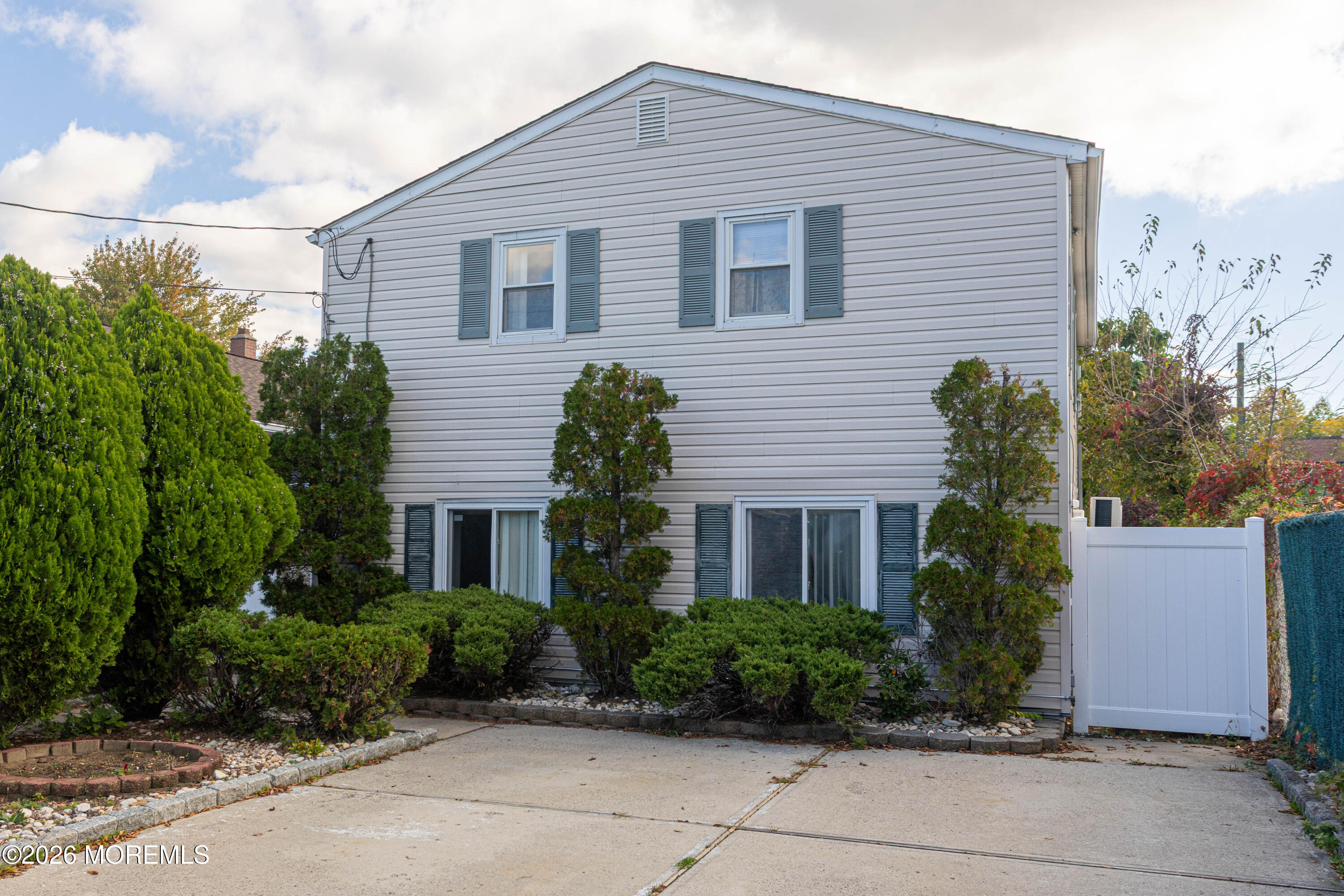 12 Jacobson Street — photo