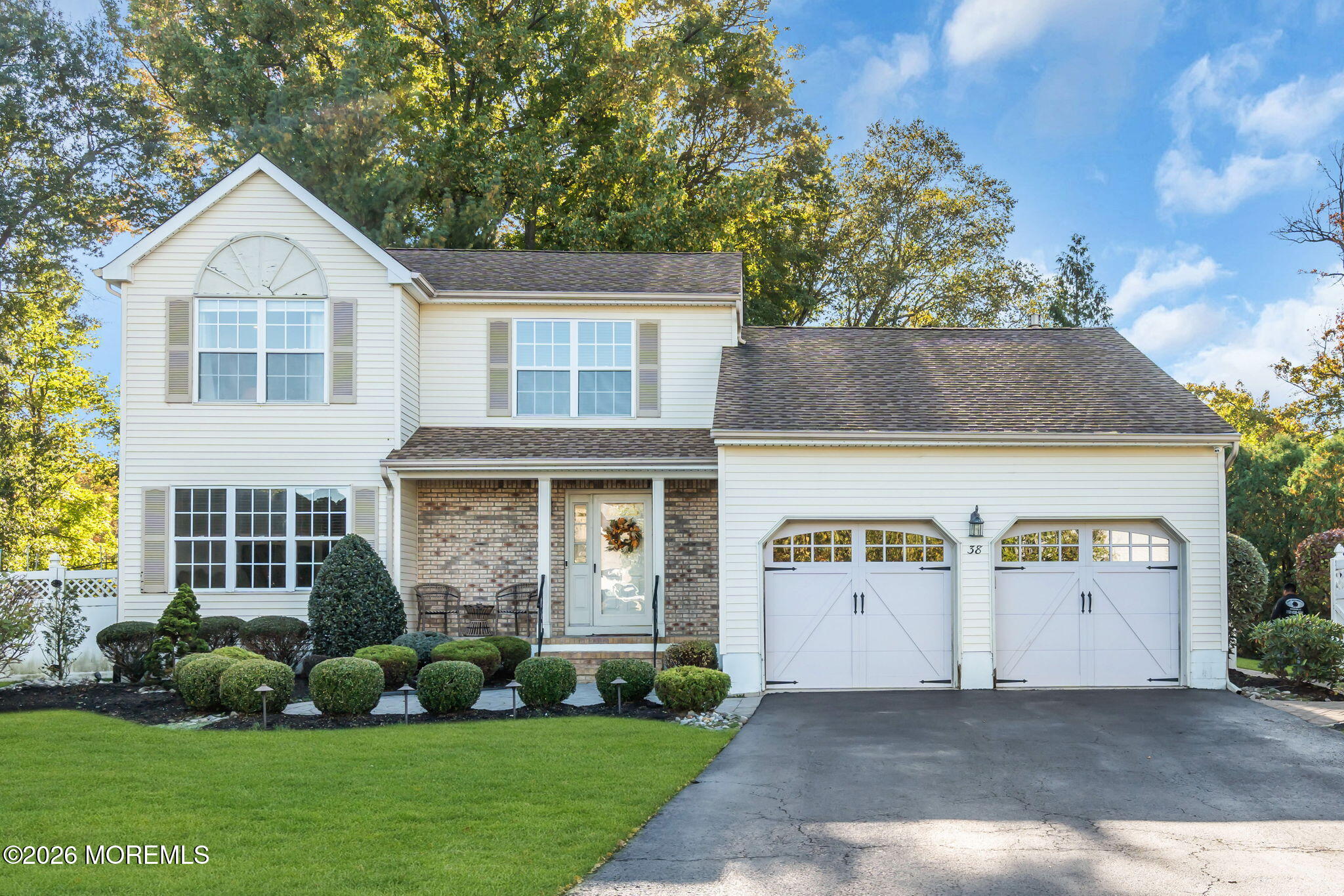 38 Hyer Court — photo