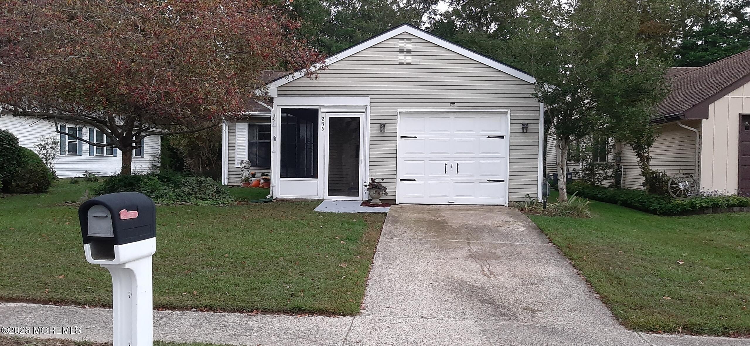 235 Lexington Drive — photo