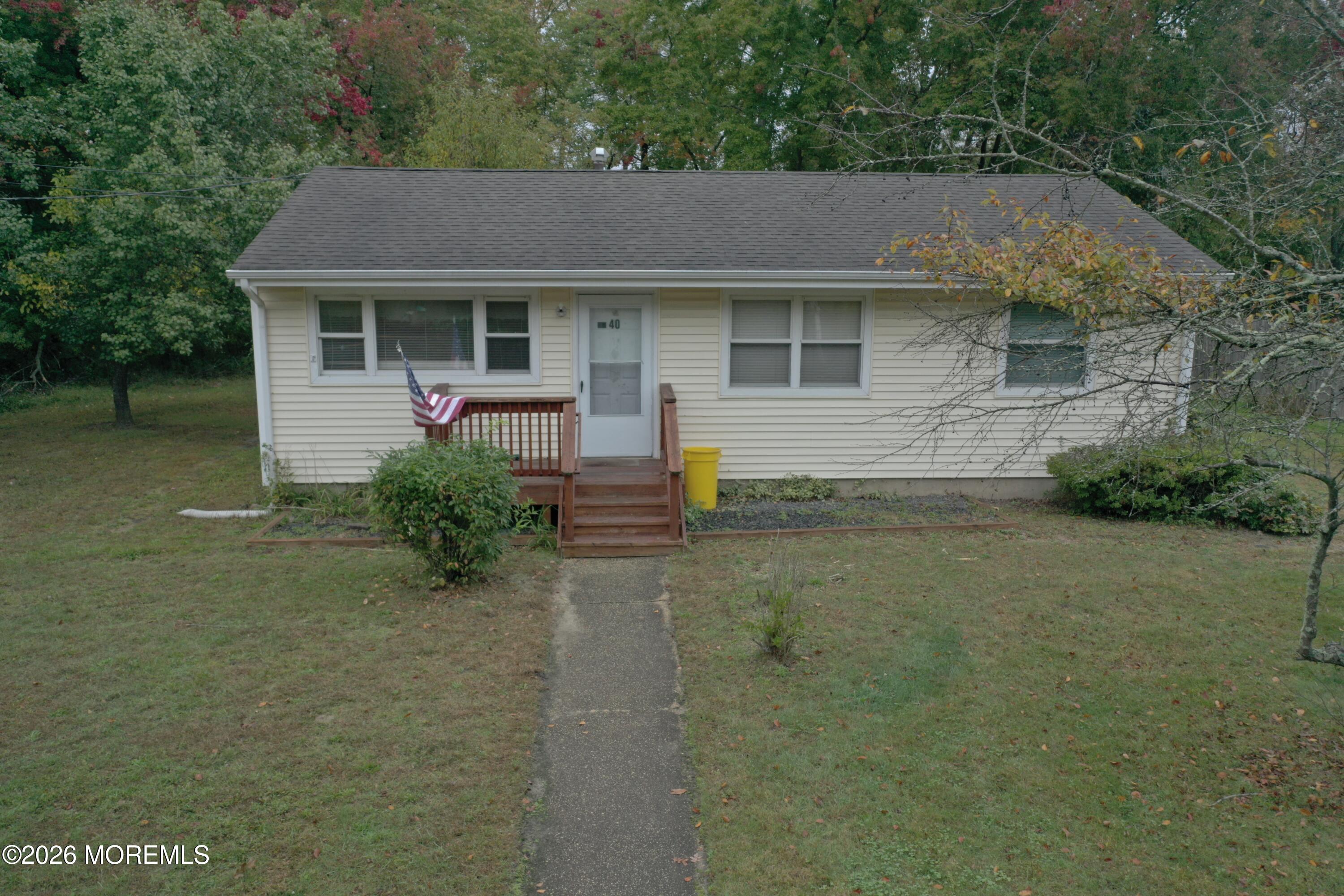 40 Forest Drive — photo