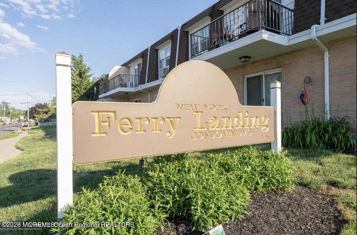 321-323 Shore Drive Unit 21 — photo