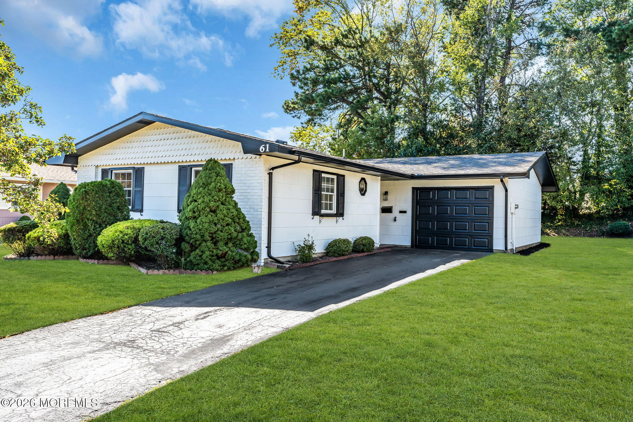 61 Blake Circle — photo
