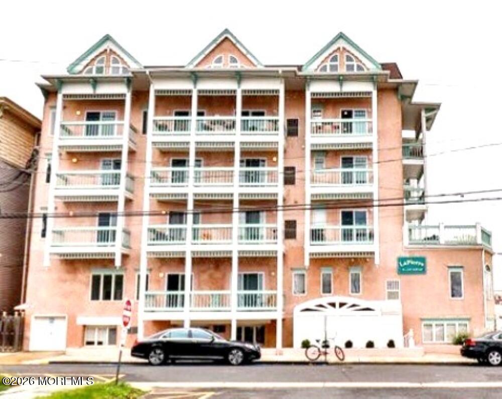 16 Lake Avenue Unit 2 — photo