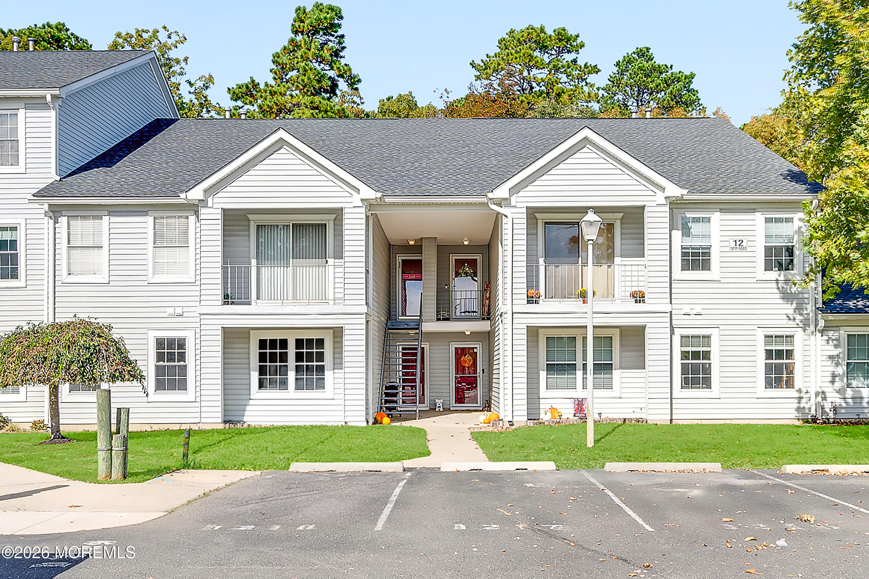 1213 Waters Edge Drive — photo