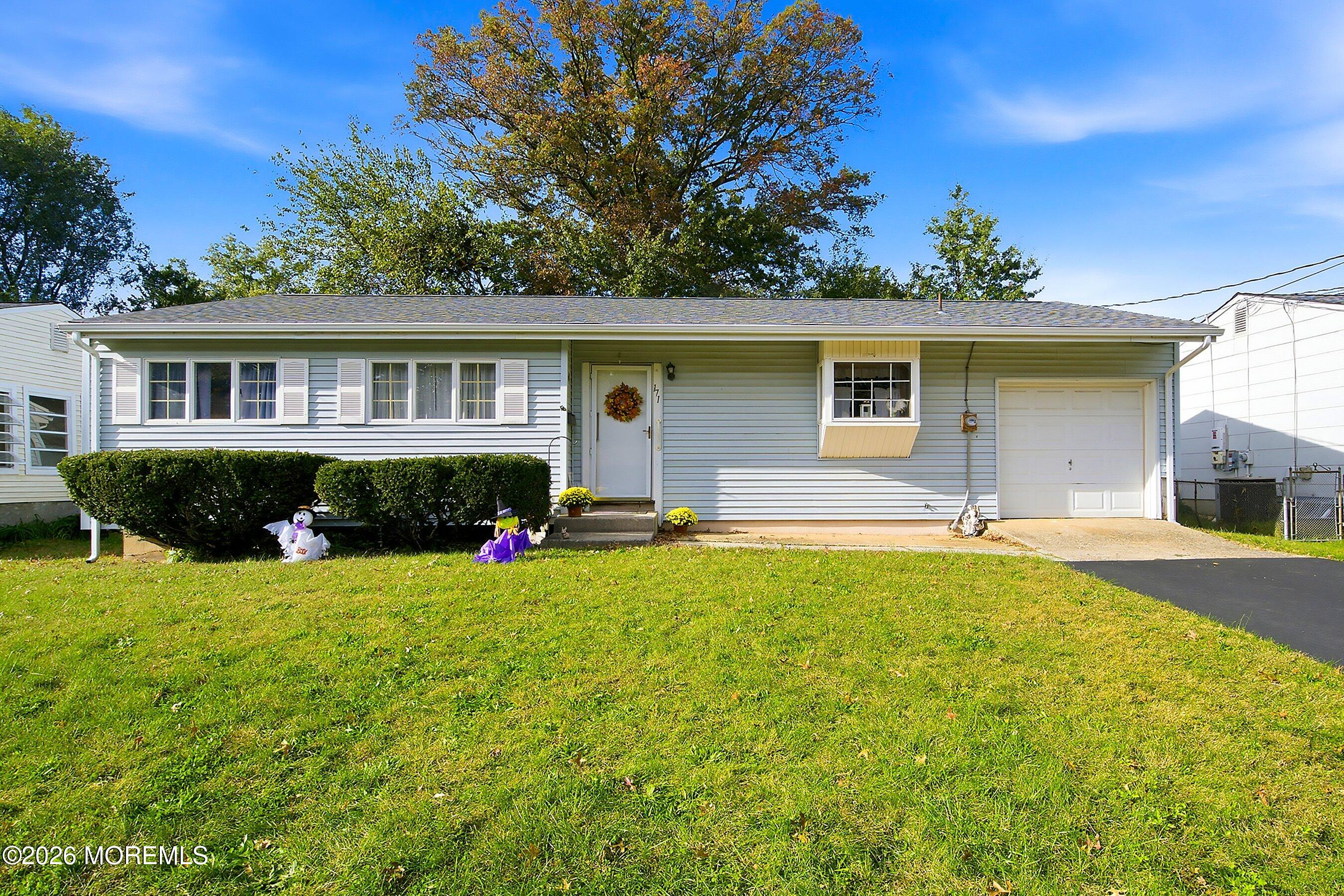 171 Princeton Road — photo