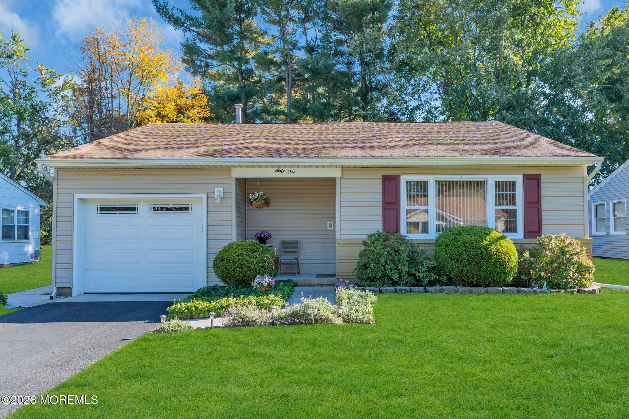 61 Northumberland Drive — photo