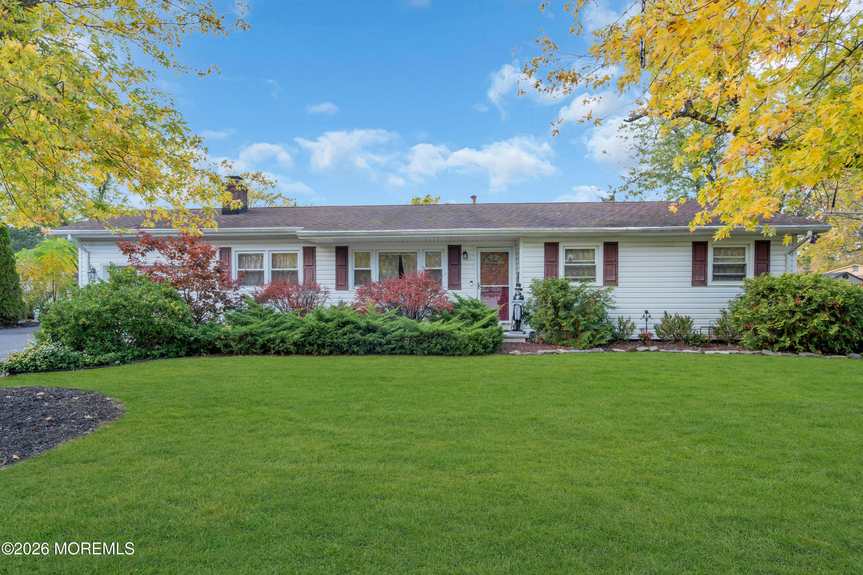 12 Dogwood Drive — photo