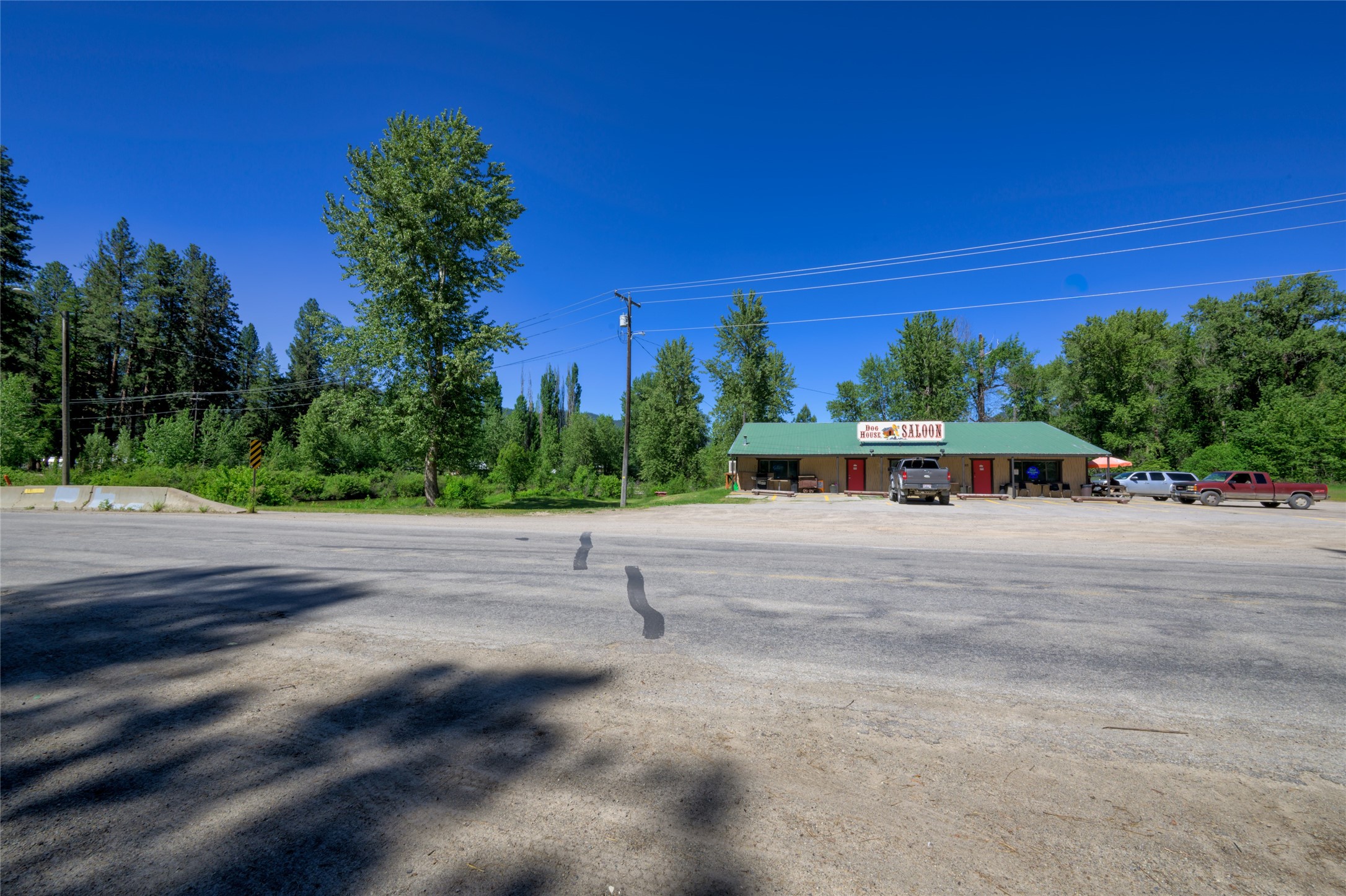 193 Old Hwy 10 E — photo