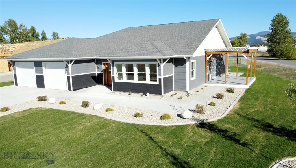 622 Sagebrush Lane — photo