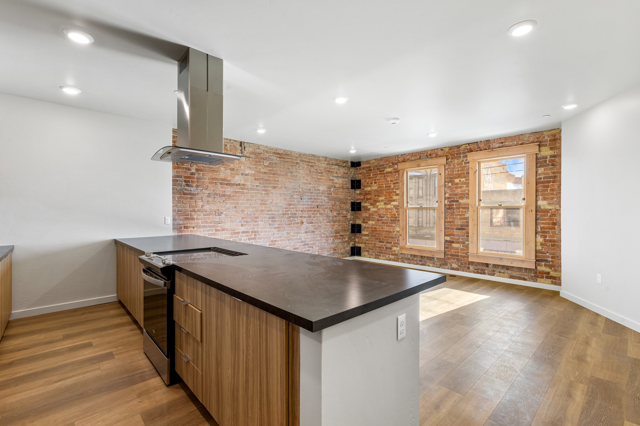 59 E Park Street 207 — photo