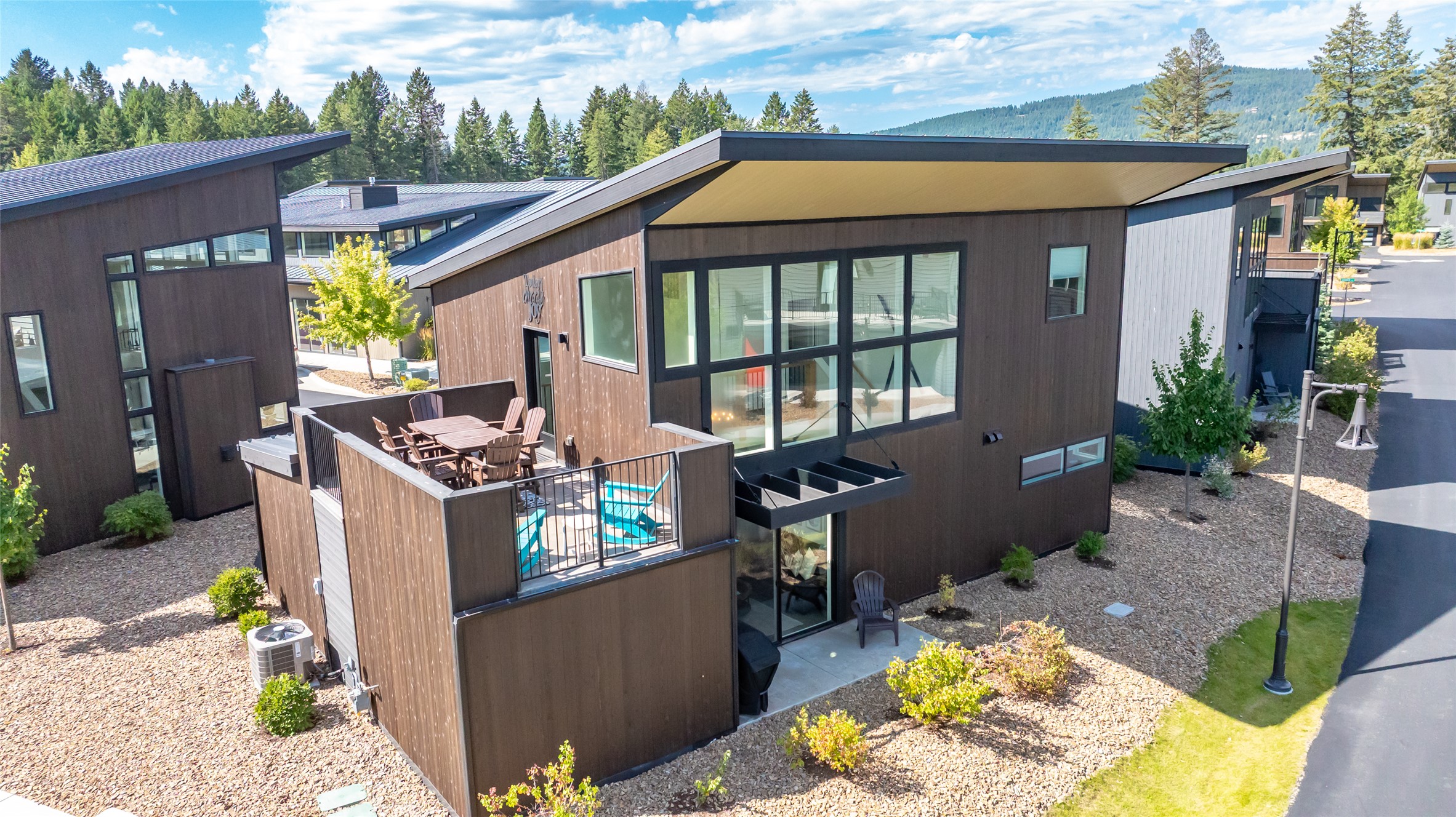 114 Jasper Loop B3 — photo