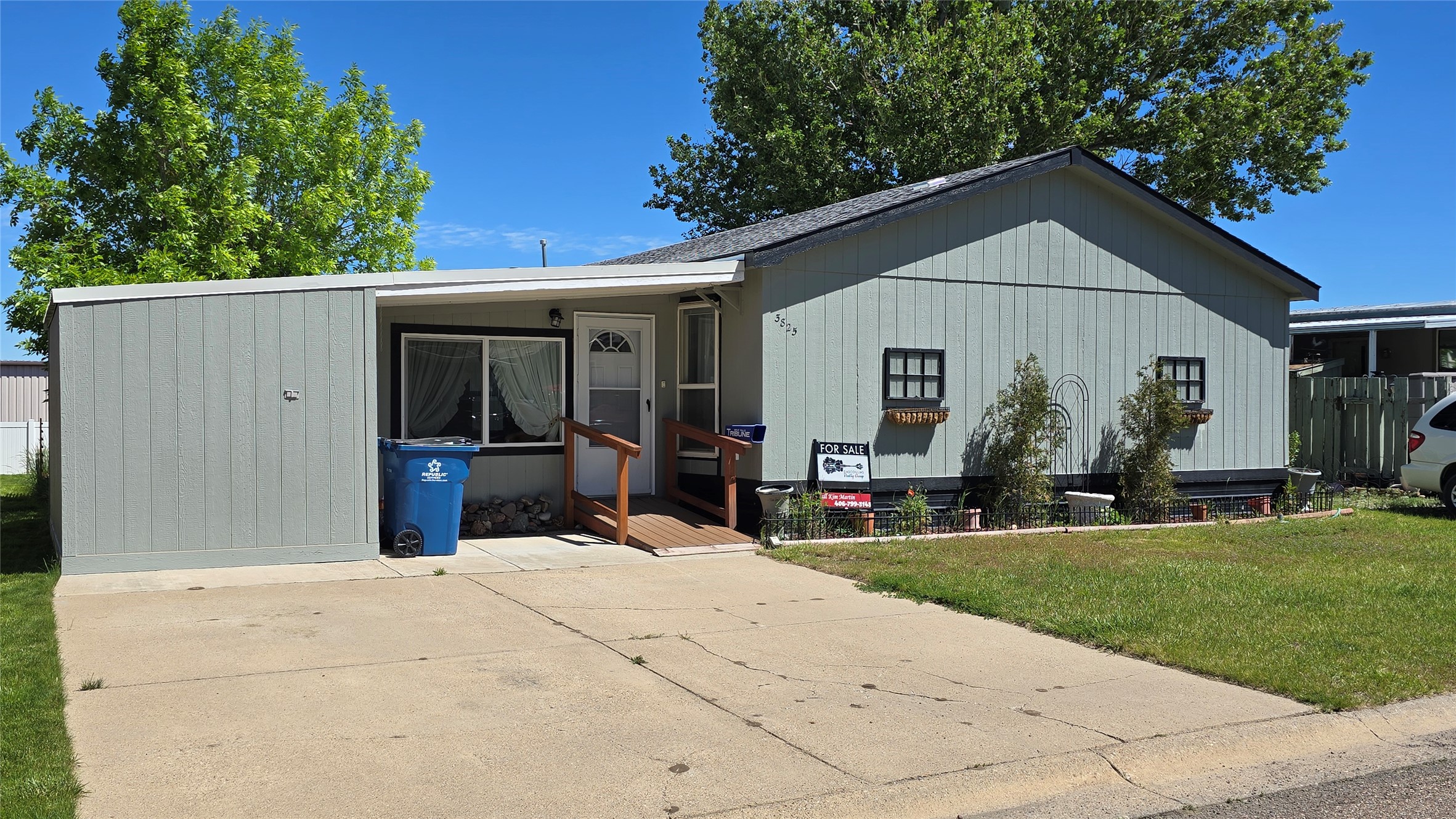 3825 Vigilante Drive — photo