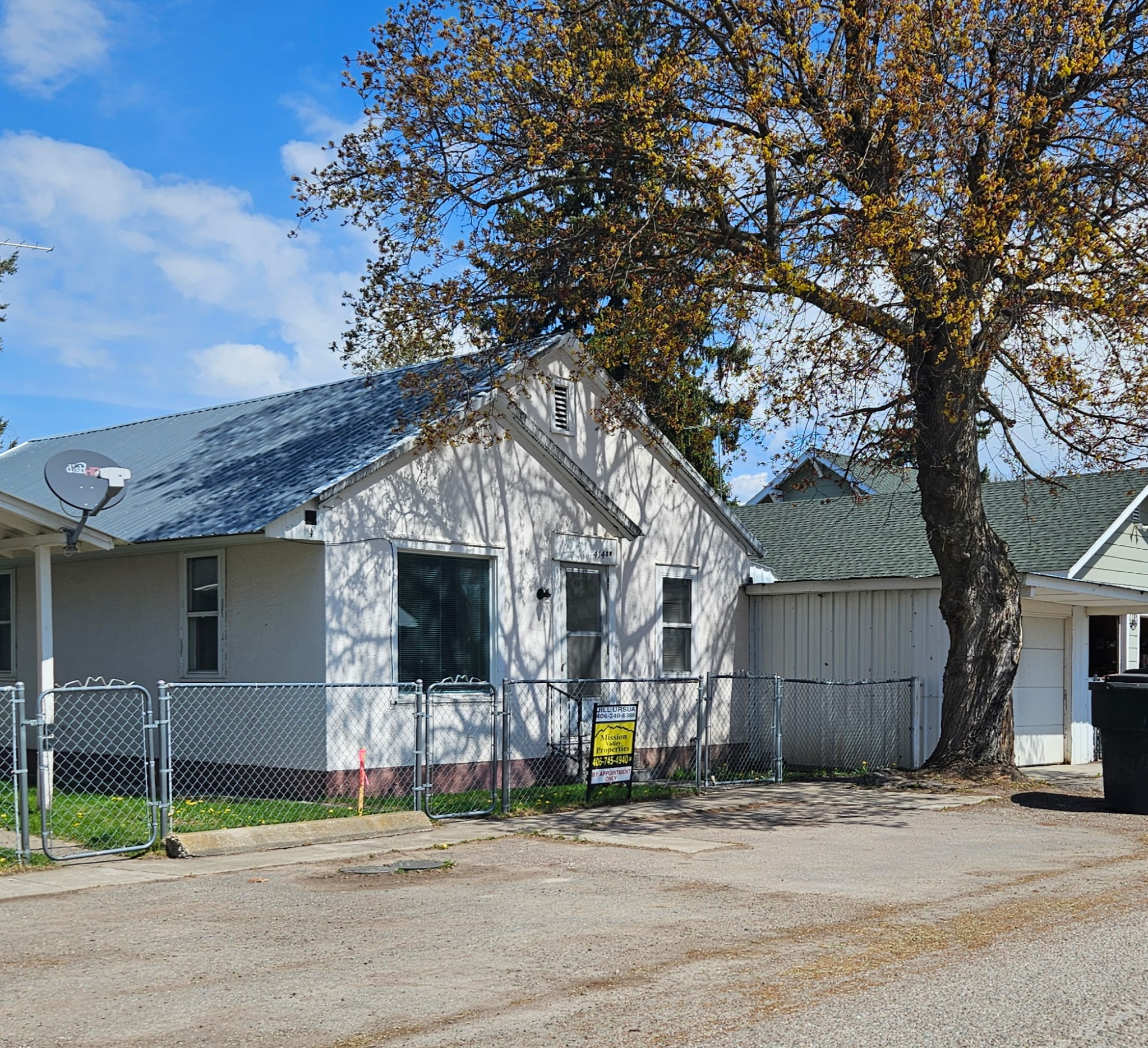 414 & 414 1/2 Buchanan Street SW — photo