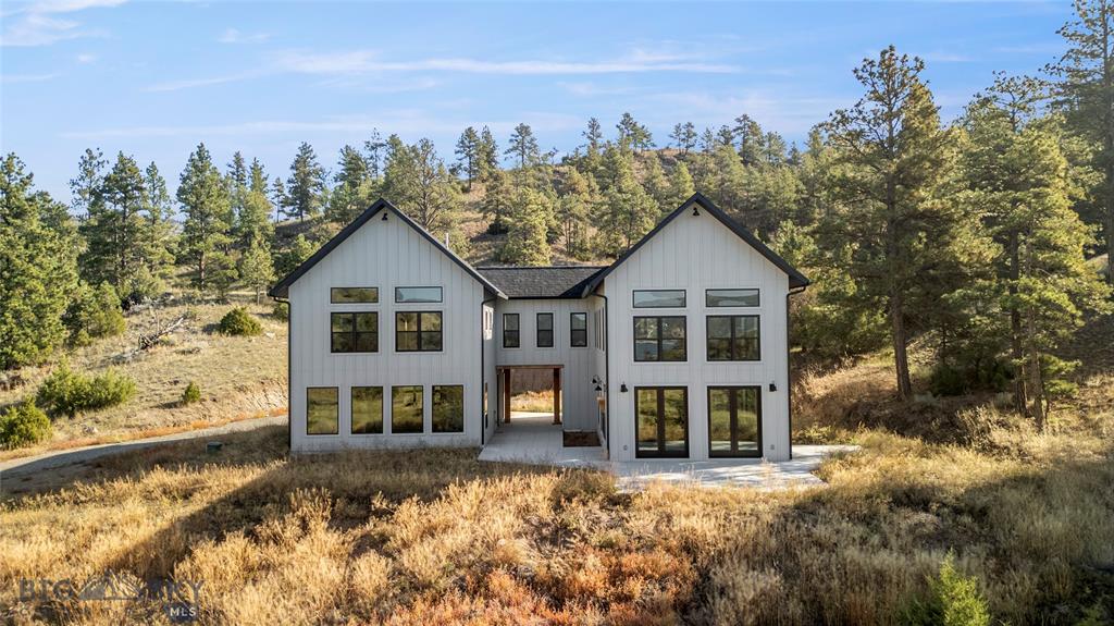 4115 Sawmill Gulch Road — photo