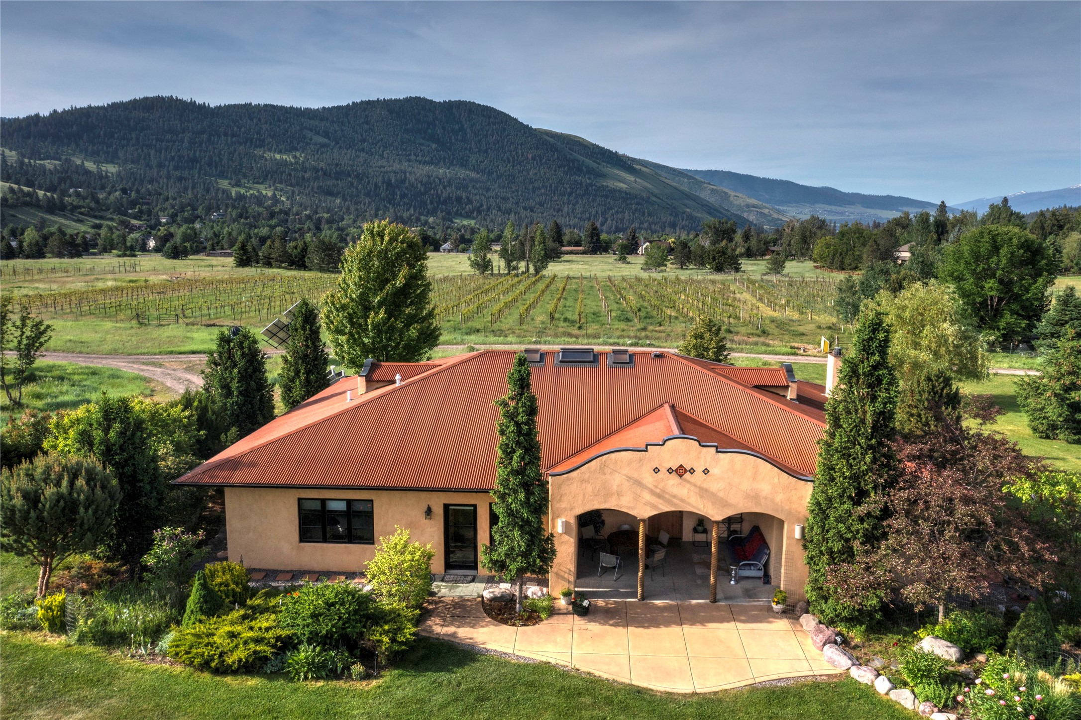 4175 Rattlesnake Drive — photo