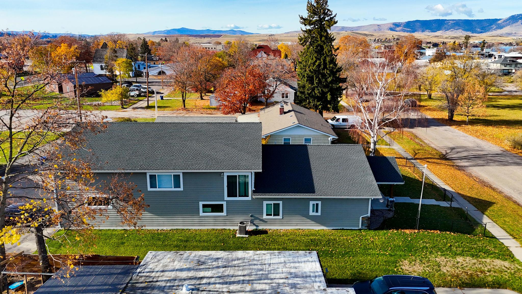 404 3rd Avenue E, Polson, MT 59860 — photo 2