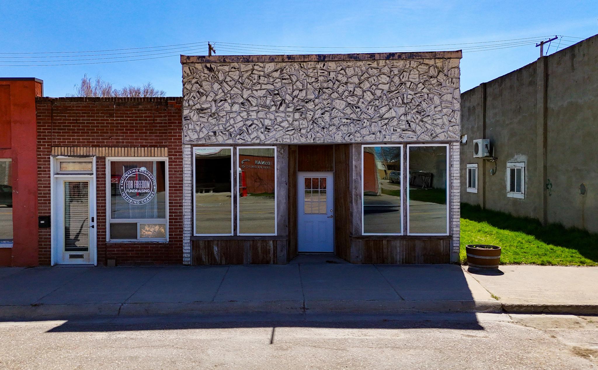 317 SW Main Street SW — photo