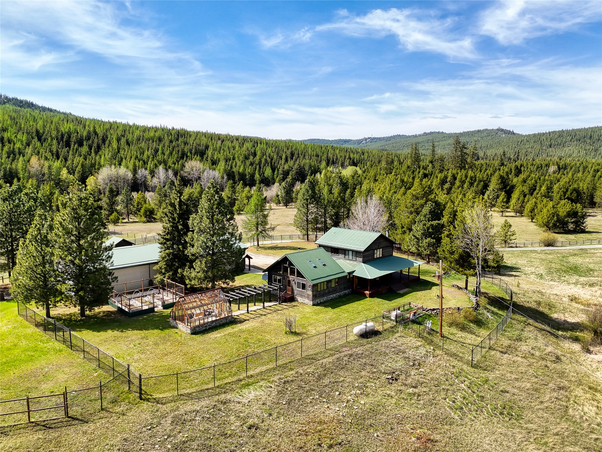8240 Island Lake Road — photo