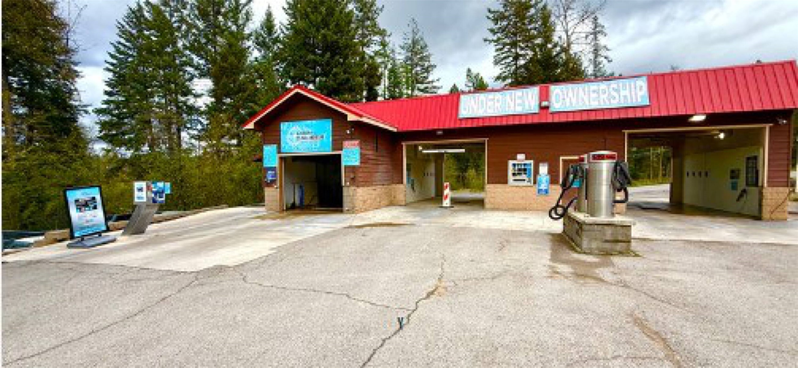 8539 Mt Hwy 35 — photo