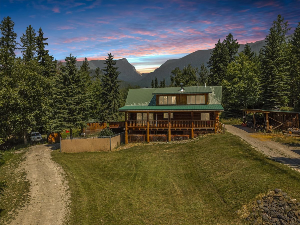 2236 Griffith Creek Road — photo