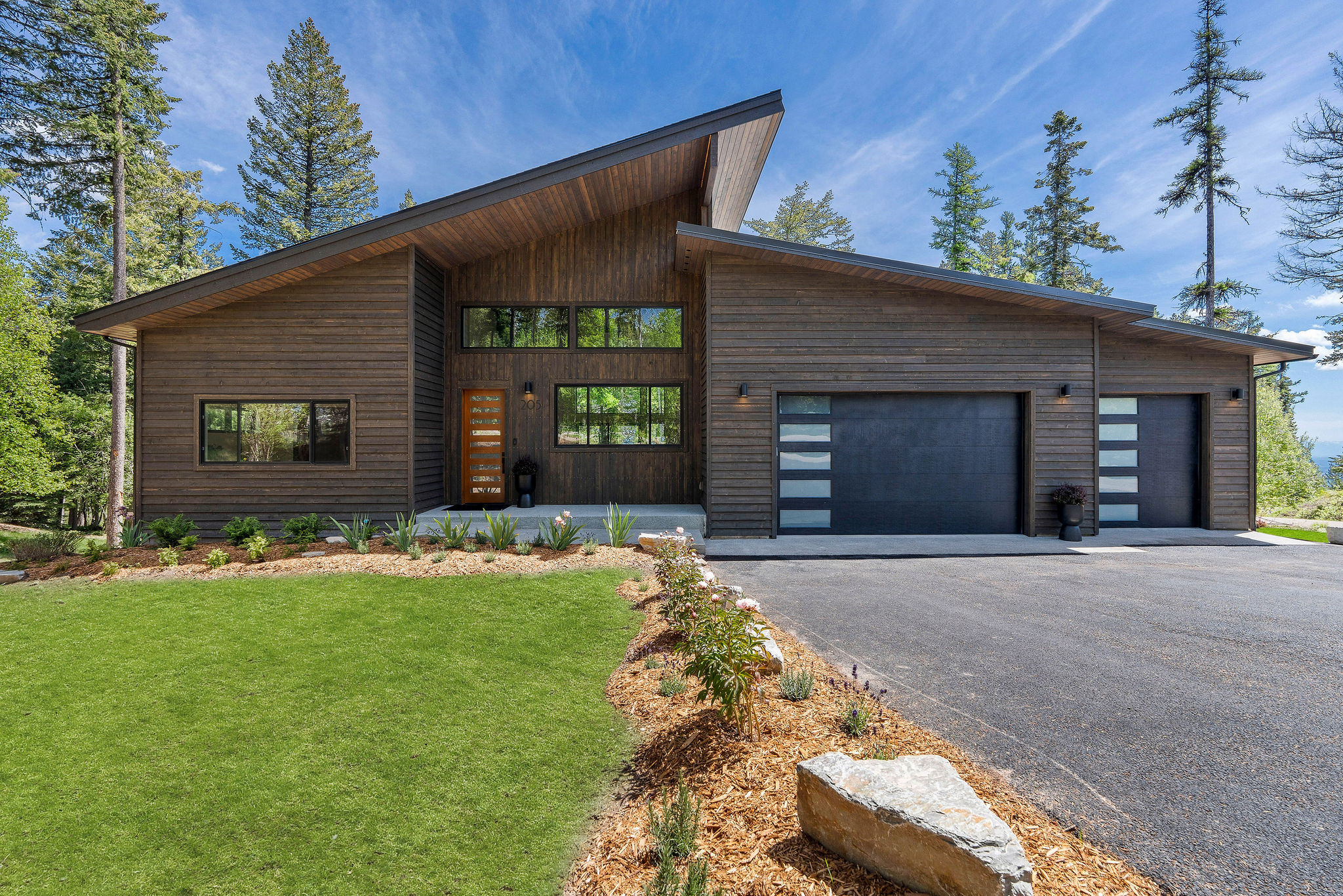 205 Ridge Run Court — photo