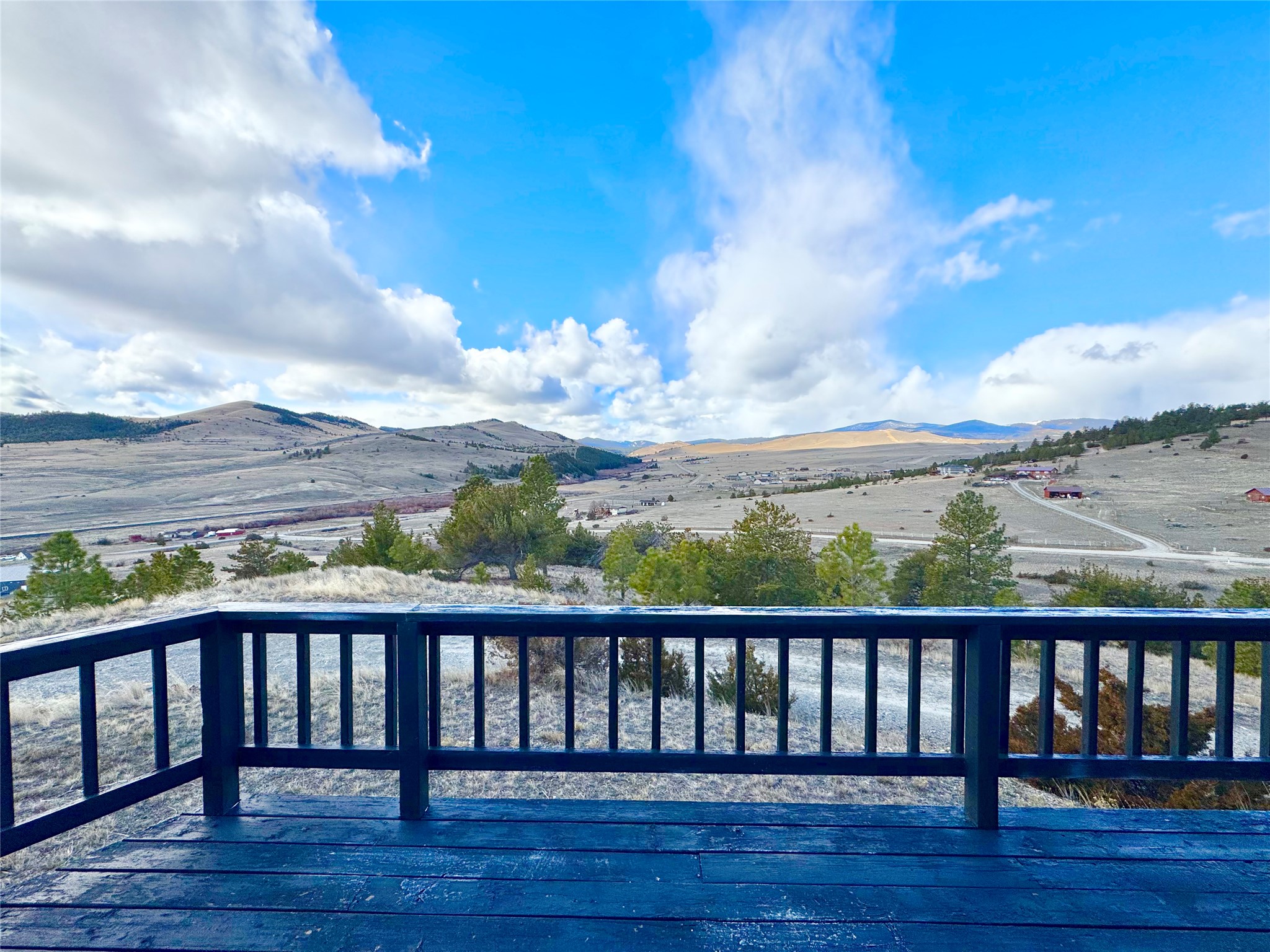 5055 Hidden Valley Drive — photo