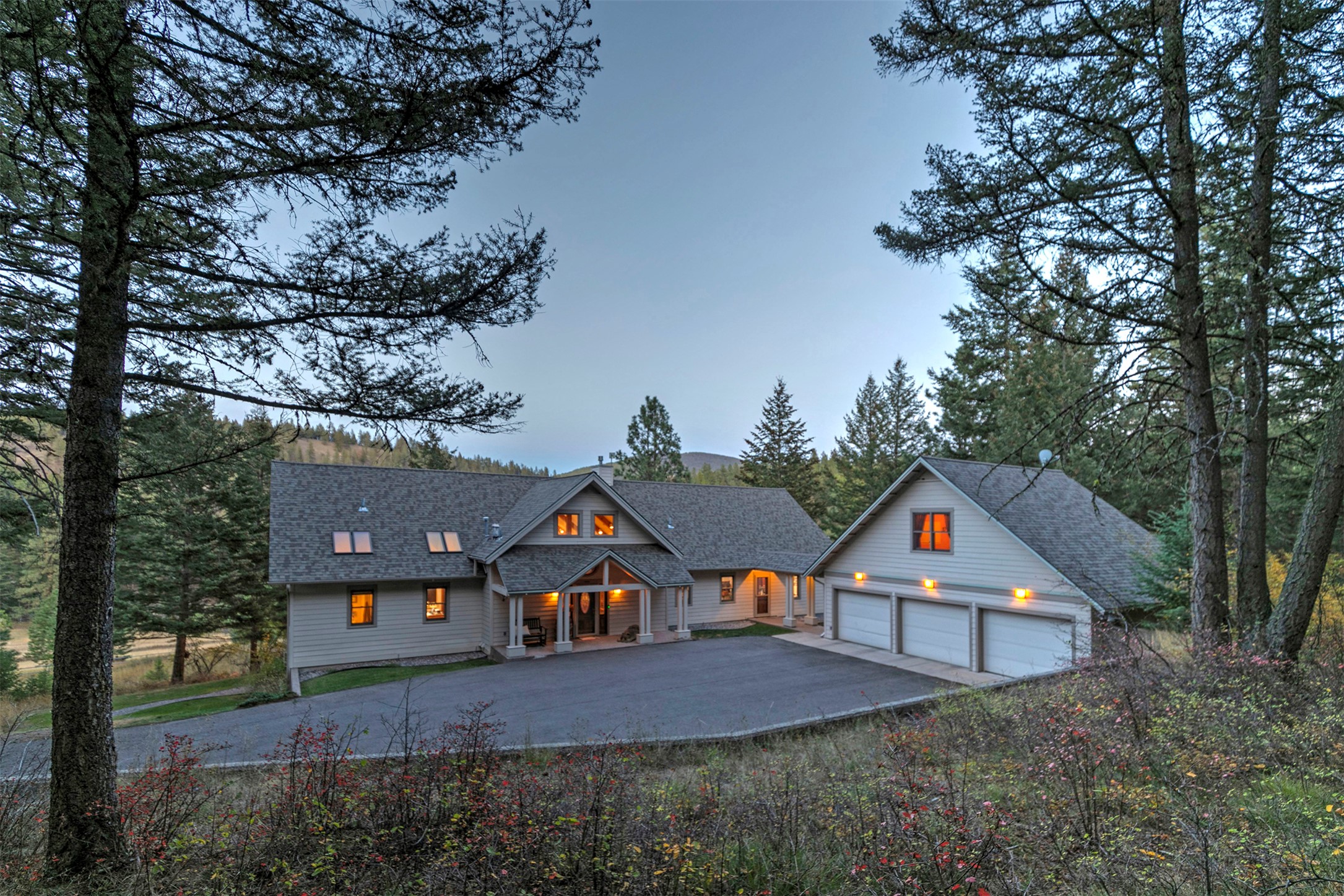 7229 Russian Joe Road — photo