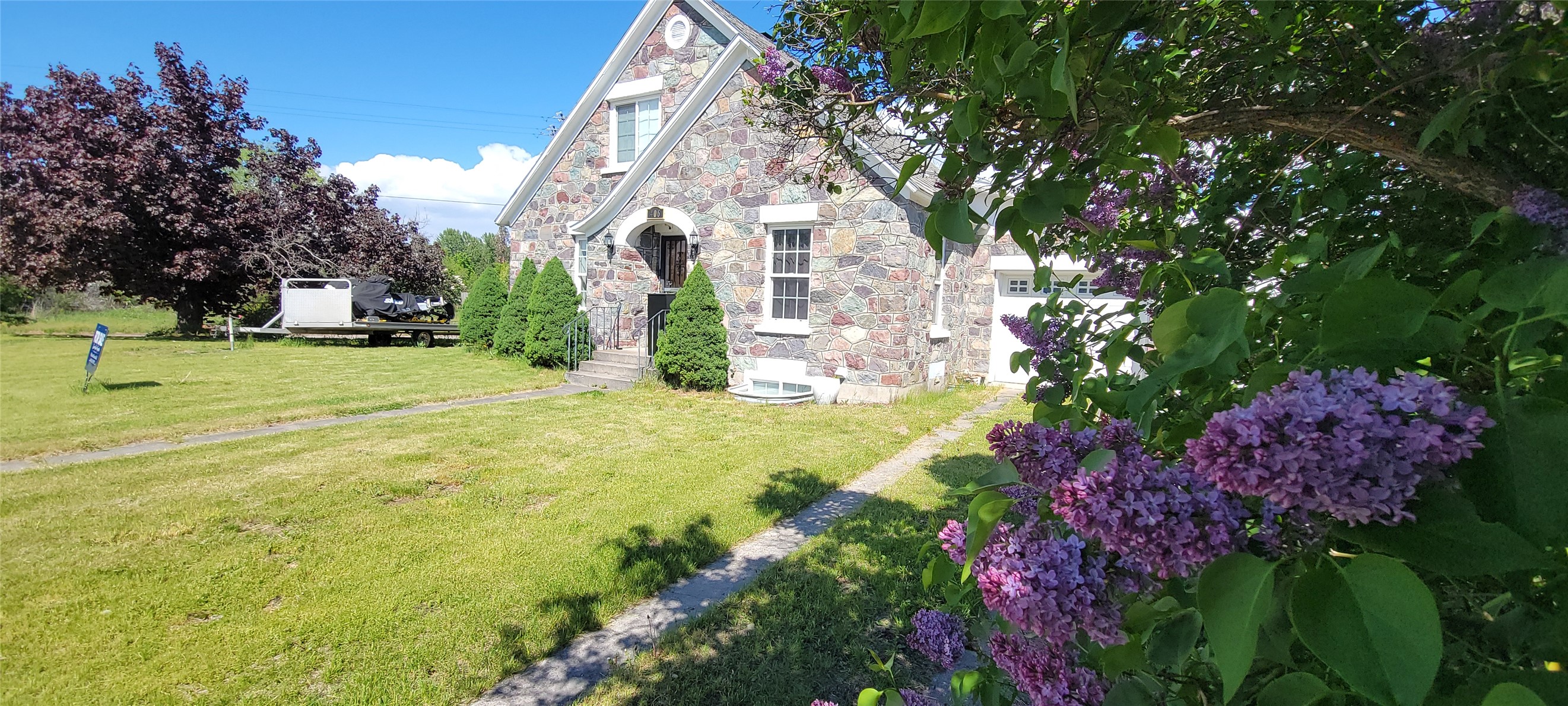 406 Home Addition Drive — photo