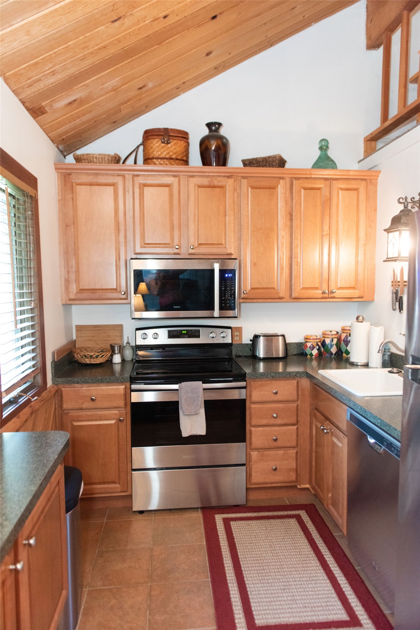 14 Tamarack Lane 7a — photo